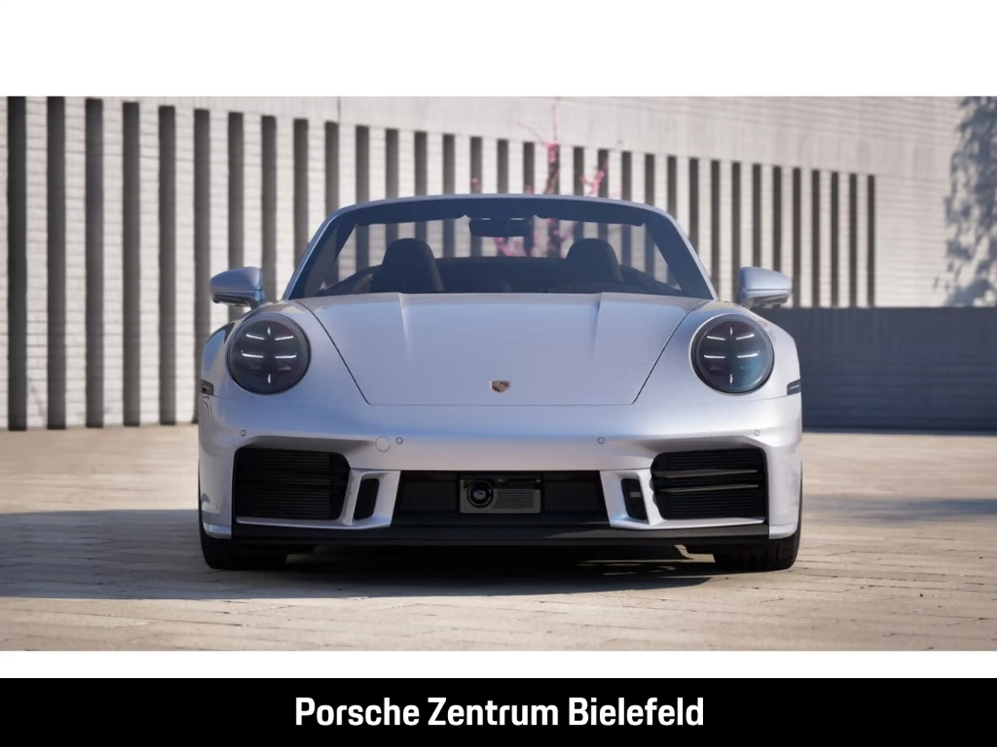 Porsche 992 911 Carrera Cabriolet InnoDrive Sportabgas — photo 4