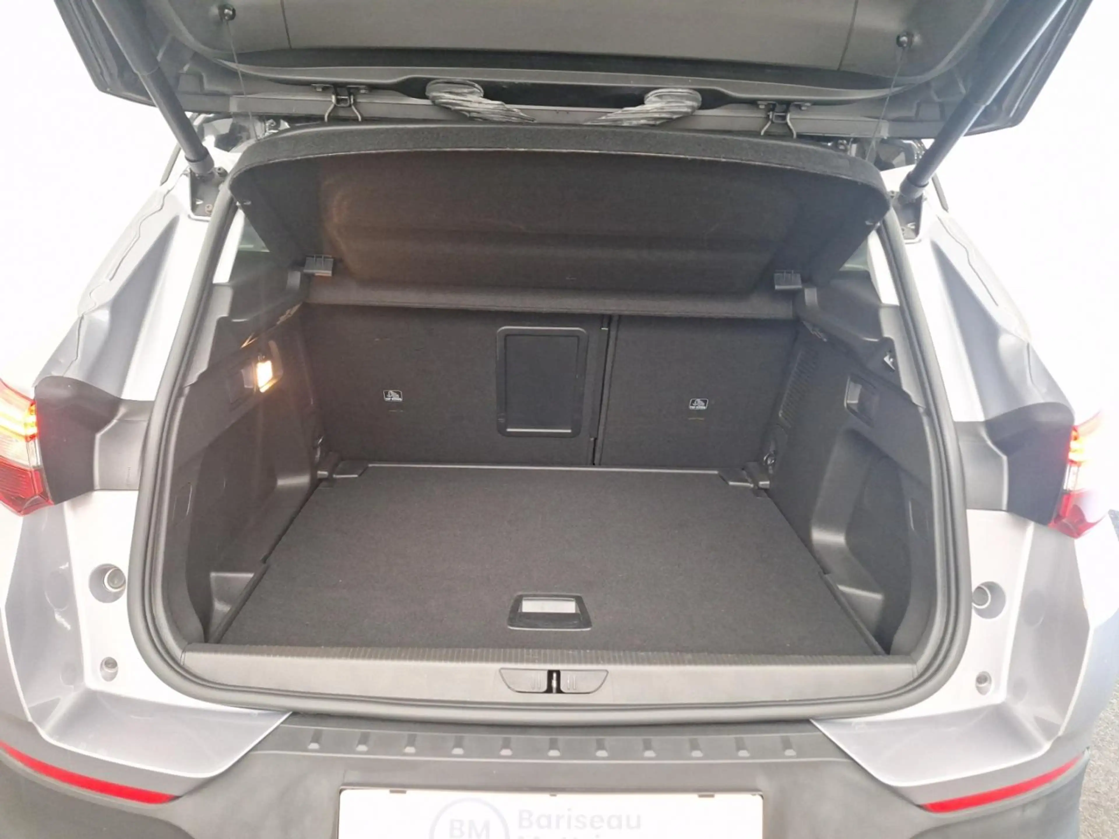 Opel Grandland X Ultimate *LEDER*ZETELVERWARMING EN KOELING*CAMERA* — photo 6