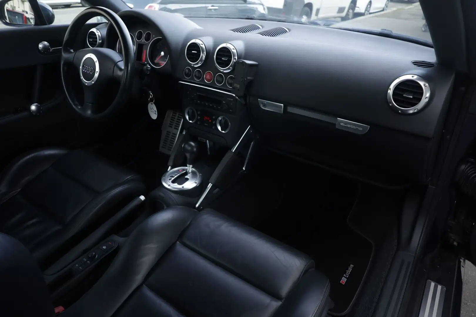 Audi TT Coupé 3.2 V6 quattro Service Audi Unicoproprietar Bleu - 2