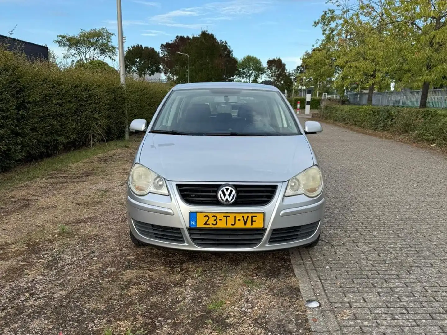 Volkswagen Polo Polo 1.4-16V Optive Zilver - 1