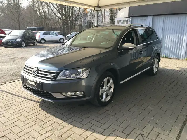 Volkswagen Passat Alltrack Variant BMT 4Motion/Autom/Leder