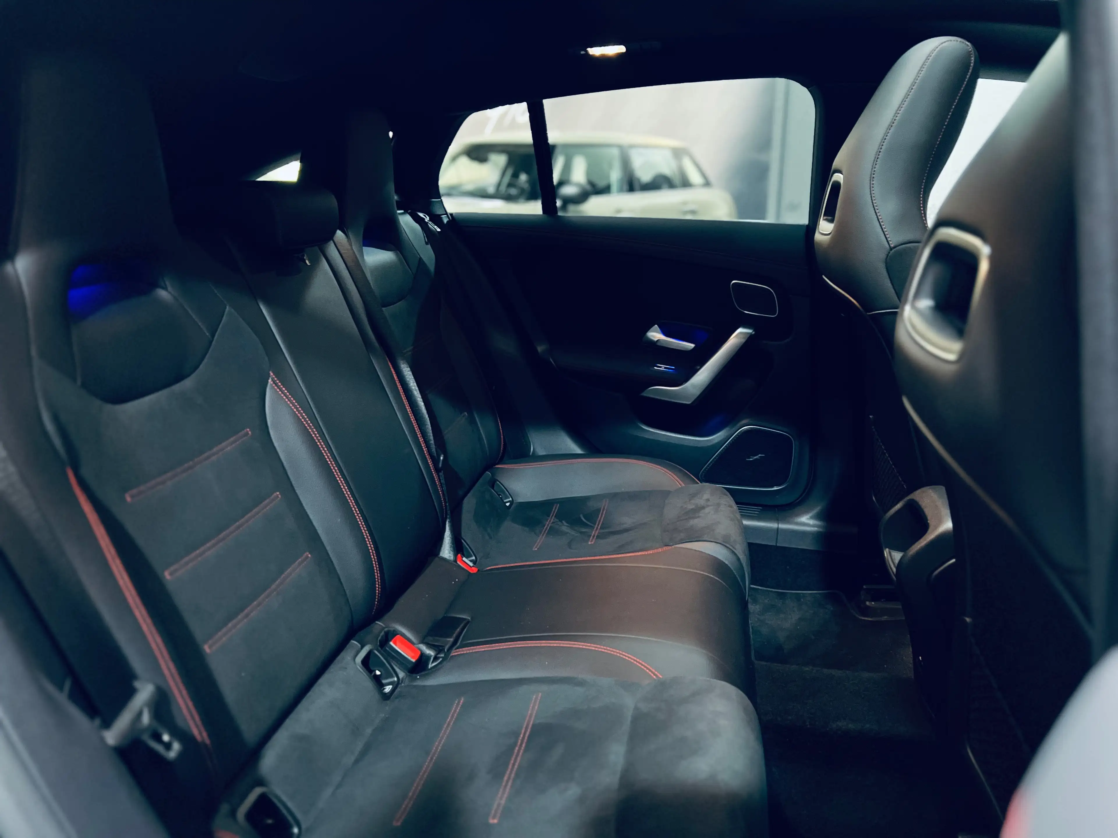 Mercedes-Benz CLA 220 d**PACK AMG**BOITE AUTOMATIQUE**TOIT PANO** — photo 13