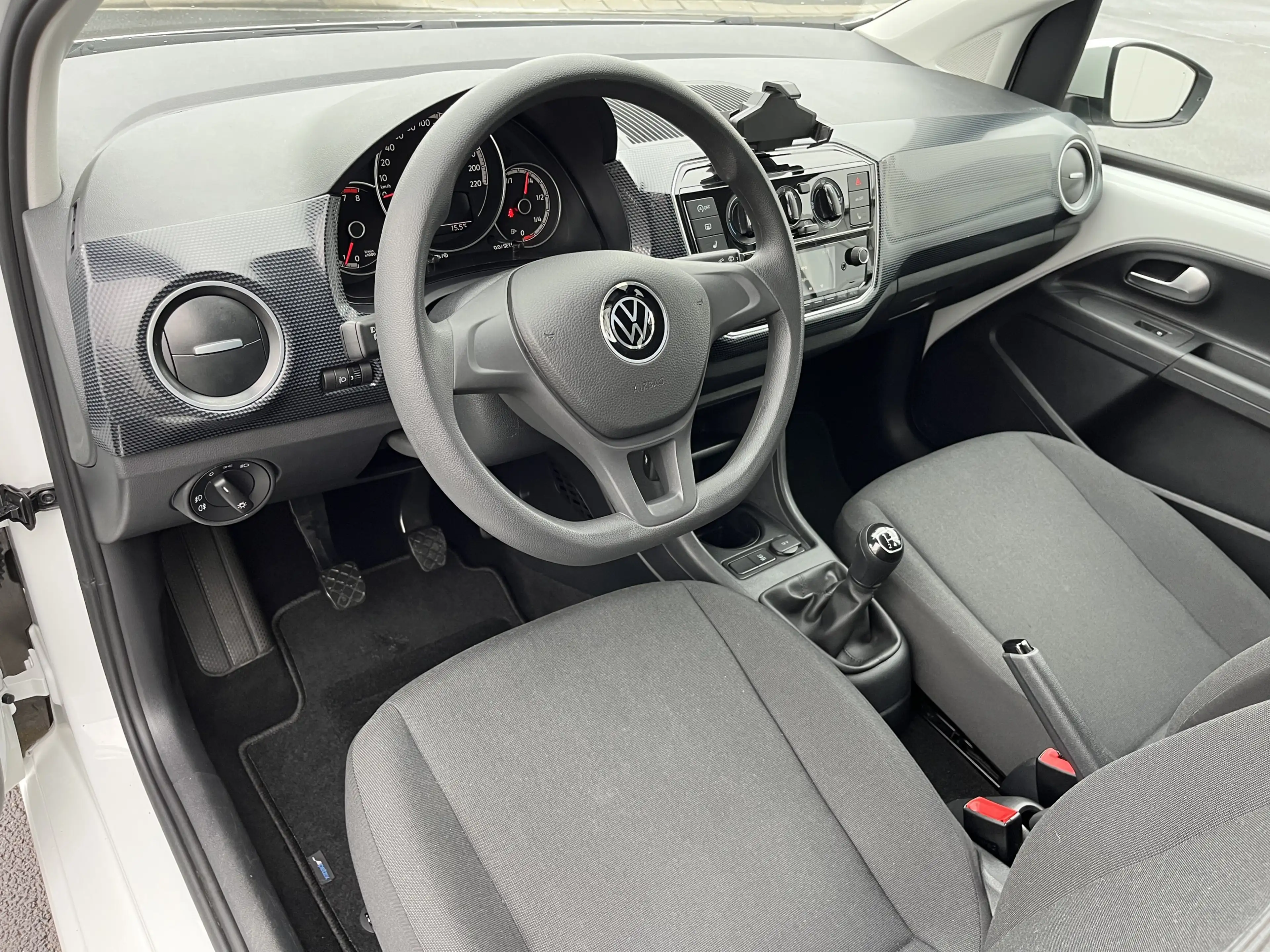 Volkswagen up! 1.0 56€ m.20% Anz. move up! SHZ DAB Klima — photo 12