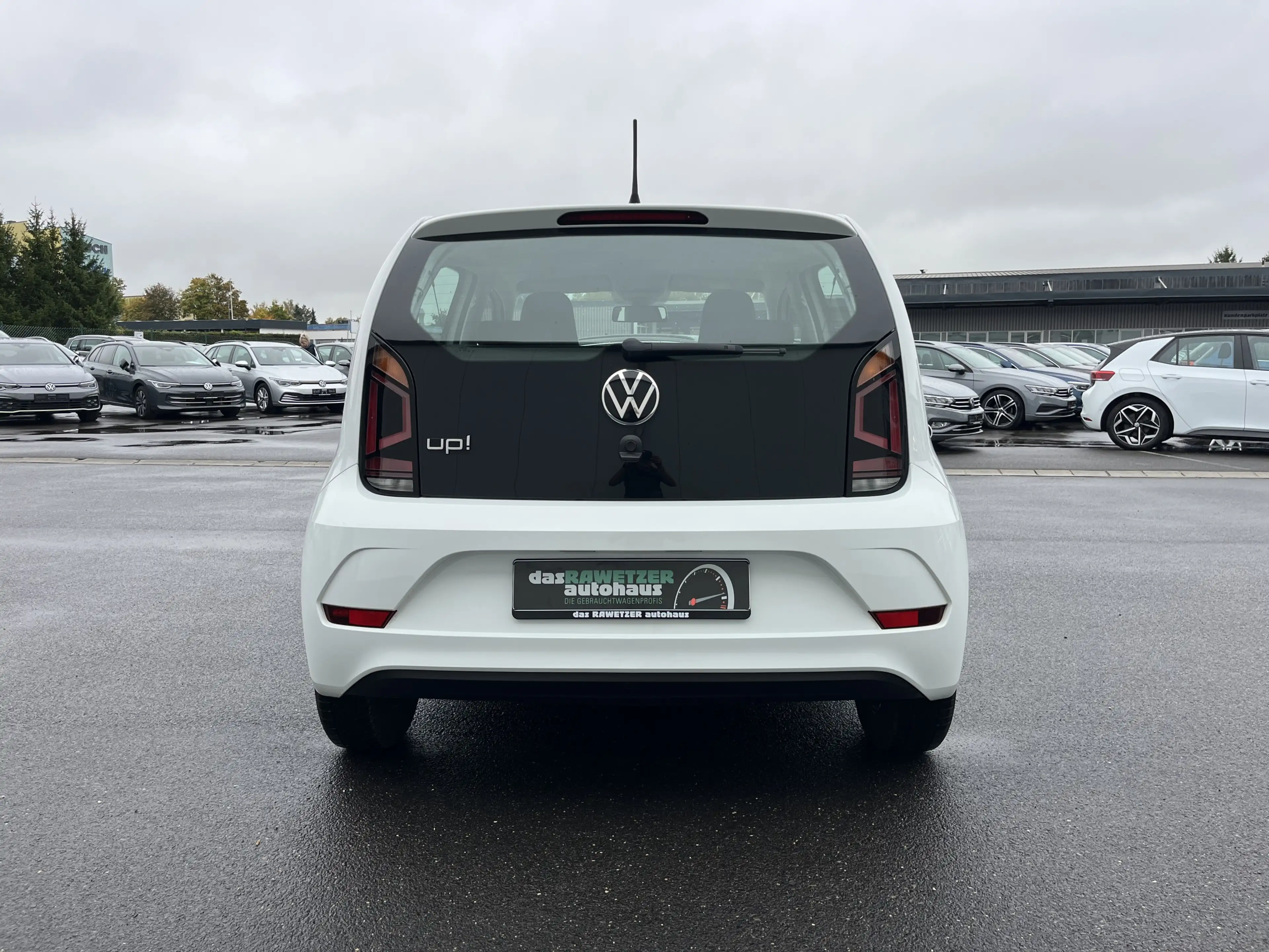 Volkswagen up! 1.0 56€ m.20% Anz. move up! SHZ DAB Klima — photo 9