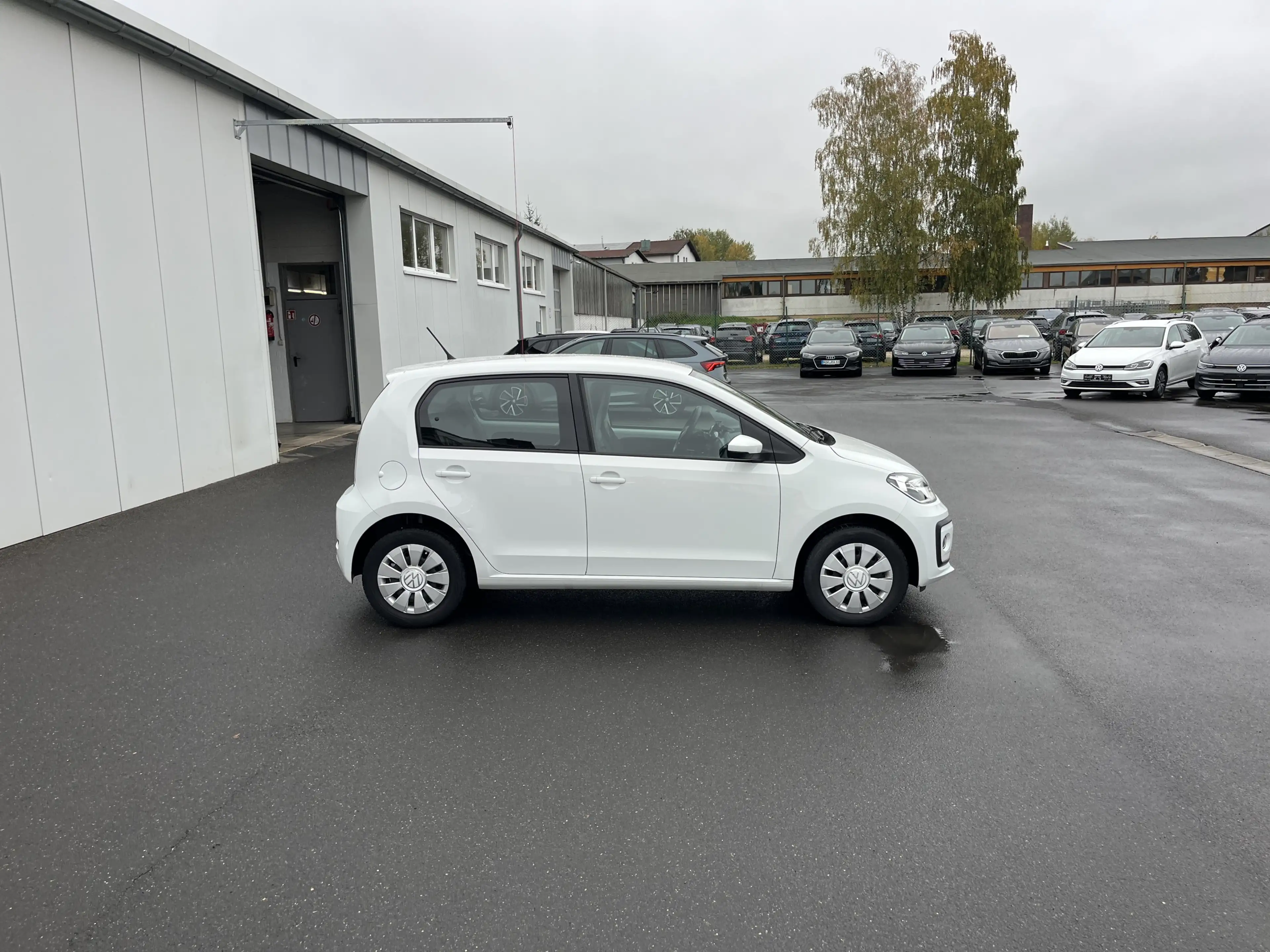 Volkswagen up! 1.0 56€ m.20% Anz. move up! SHZ DAB Klima — photo 6