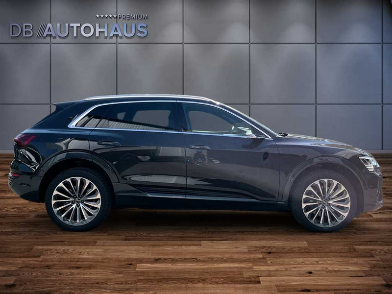 Audi Q8 e-tron advanced 55 quattor 114 kWh — photo 3