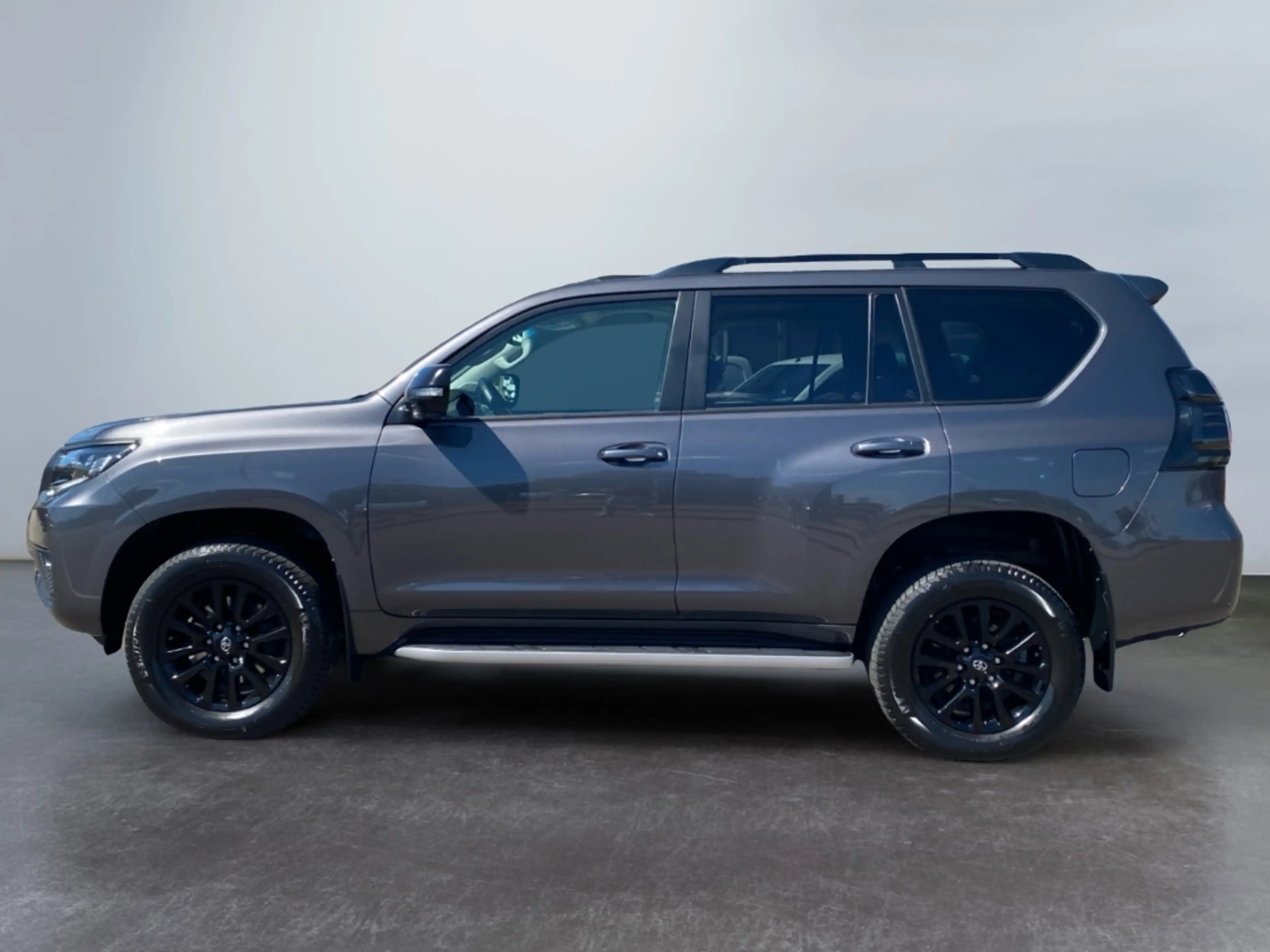 Toyota Land Cruiser 2.8 TEC-Edition 4x4 — photo 5
