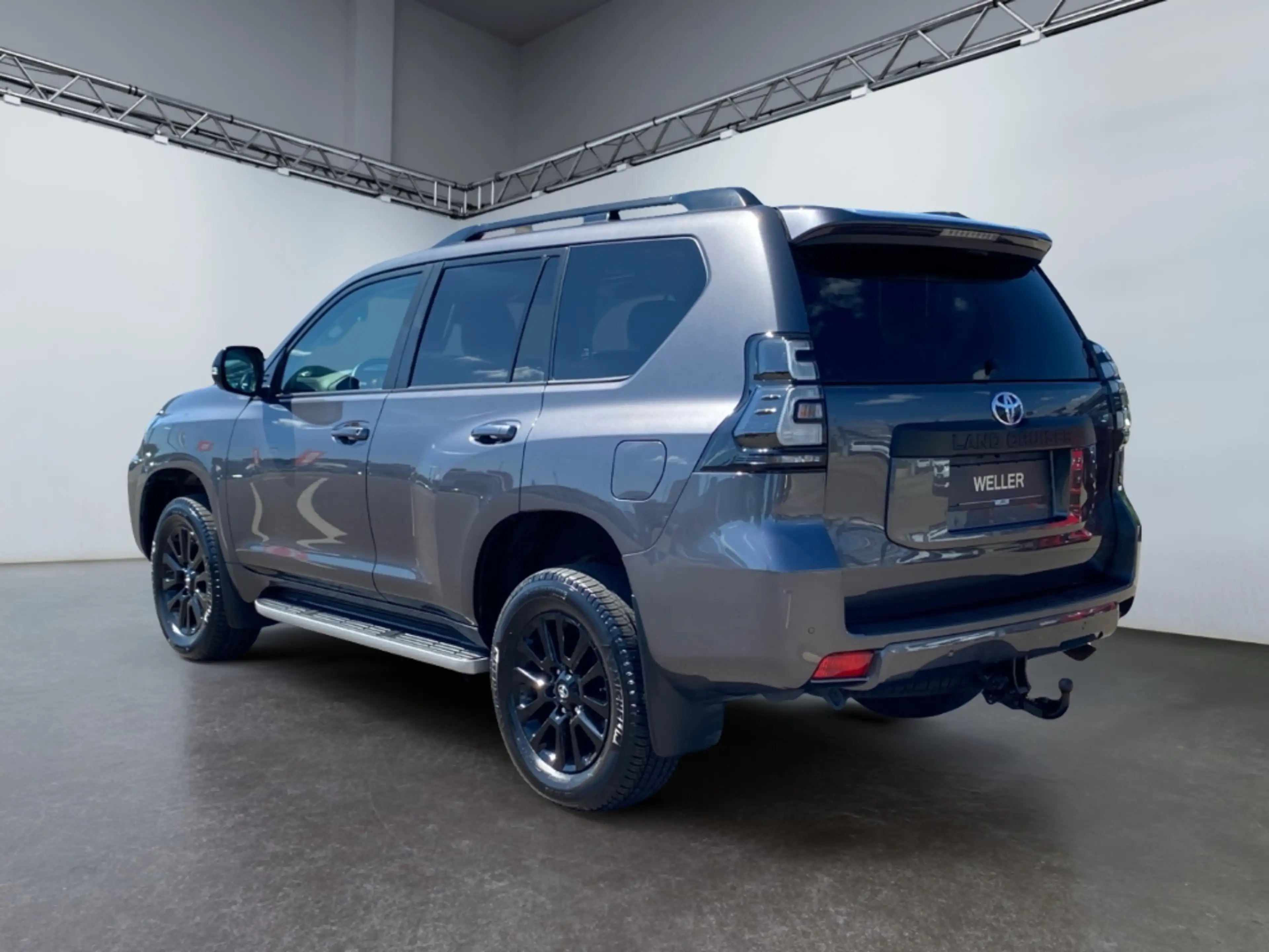 Toyota Land Cruiser 2.8 TEC-Edition 4x4 — photo 7