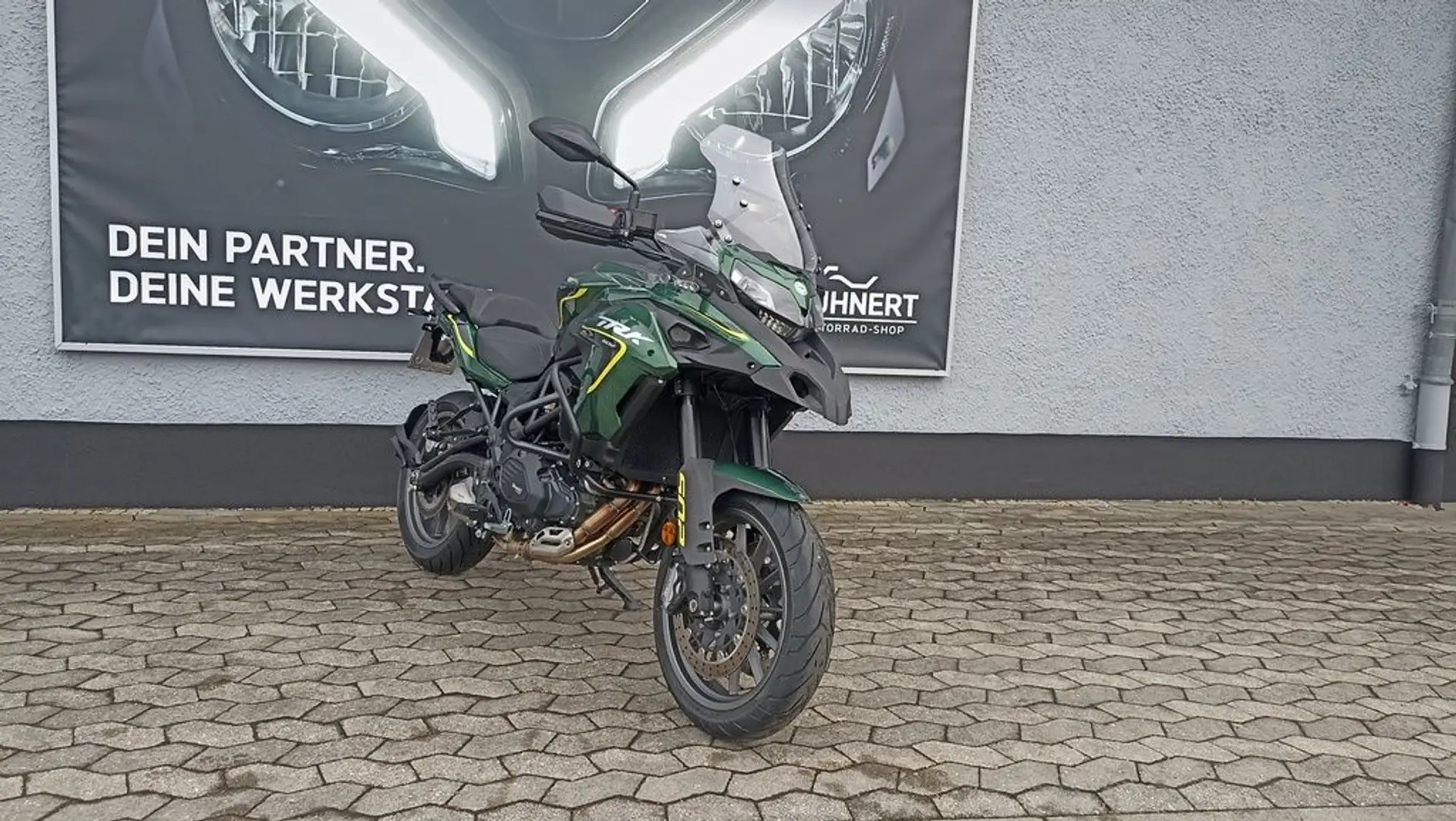 Benelli TRK 502 A2 möglich + wenig Kilometer zelena - 1