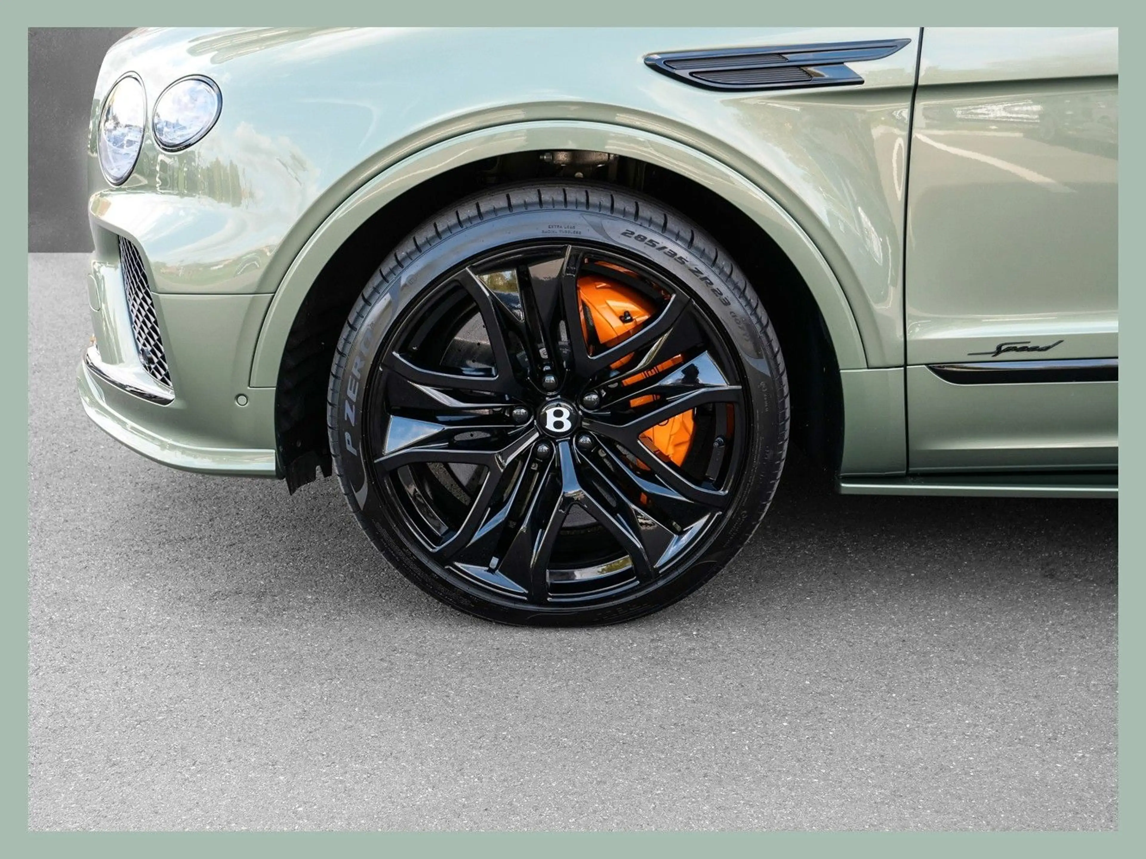 Bentley Bentayga Speed / Akrapov*Standhzg*Carbon Bremsen — photo 6