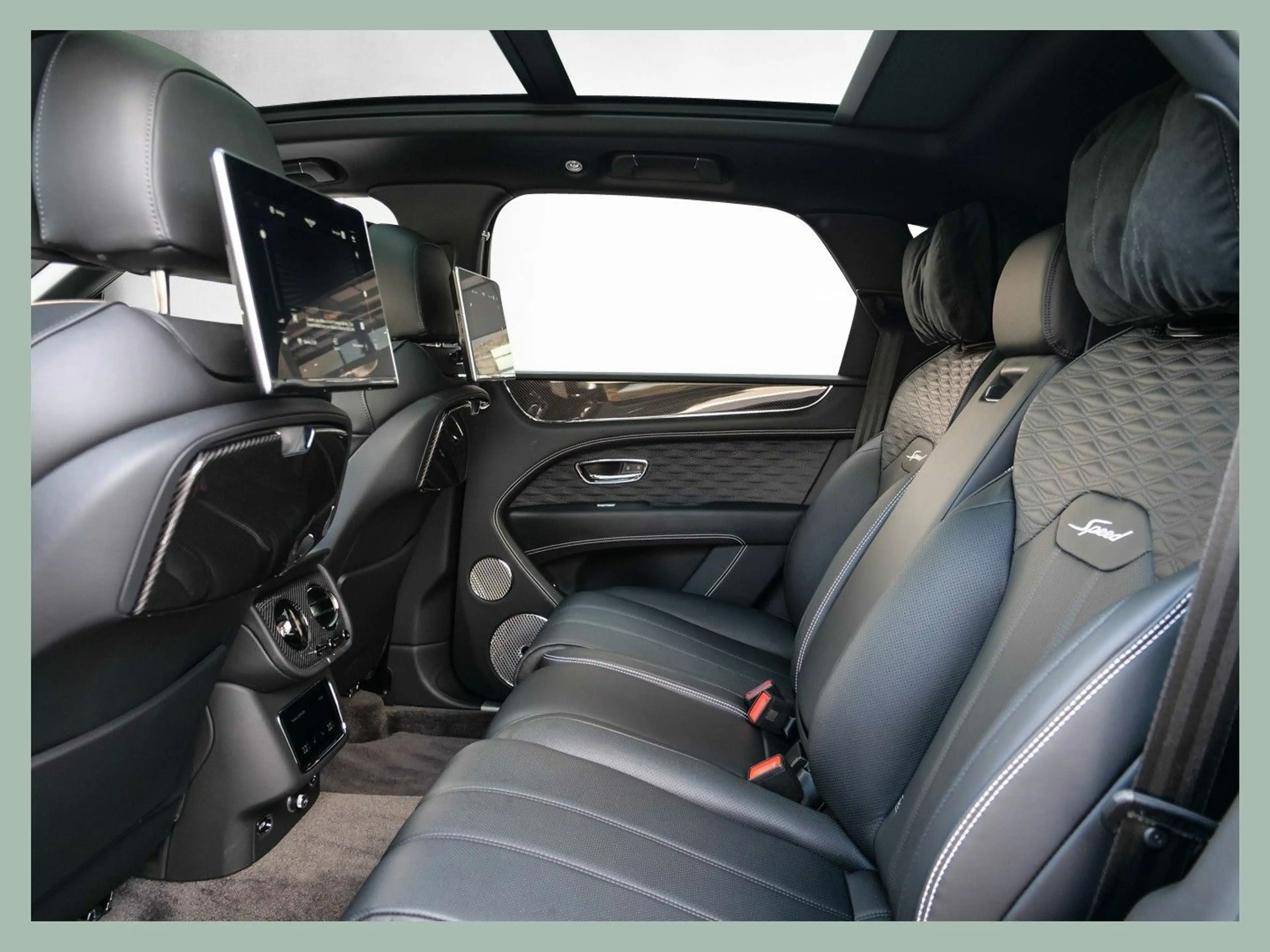 Bentley Bentayga Speed / Akrapov*Standhzg*Carbon Bremsen — photo 14