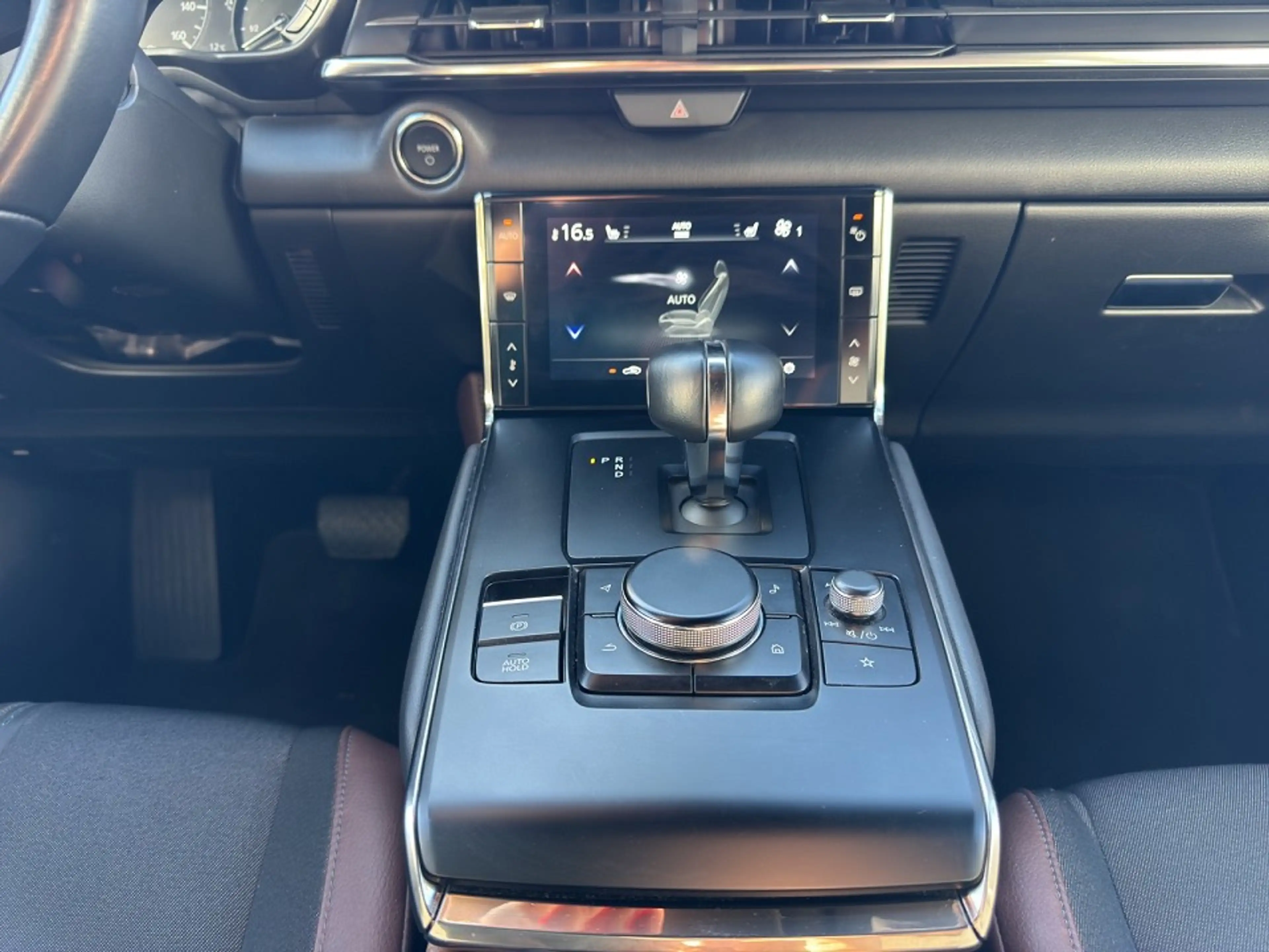 Mazda MX-30 2022 e-SKYACTIV EV ADVANTAGE IV — photo 11