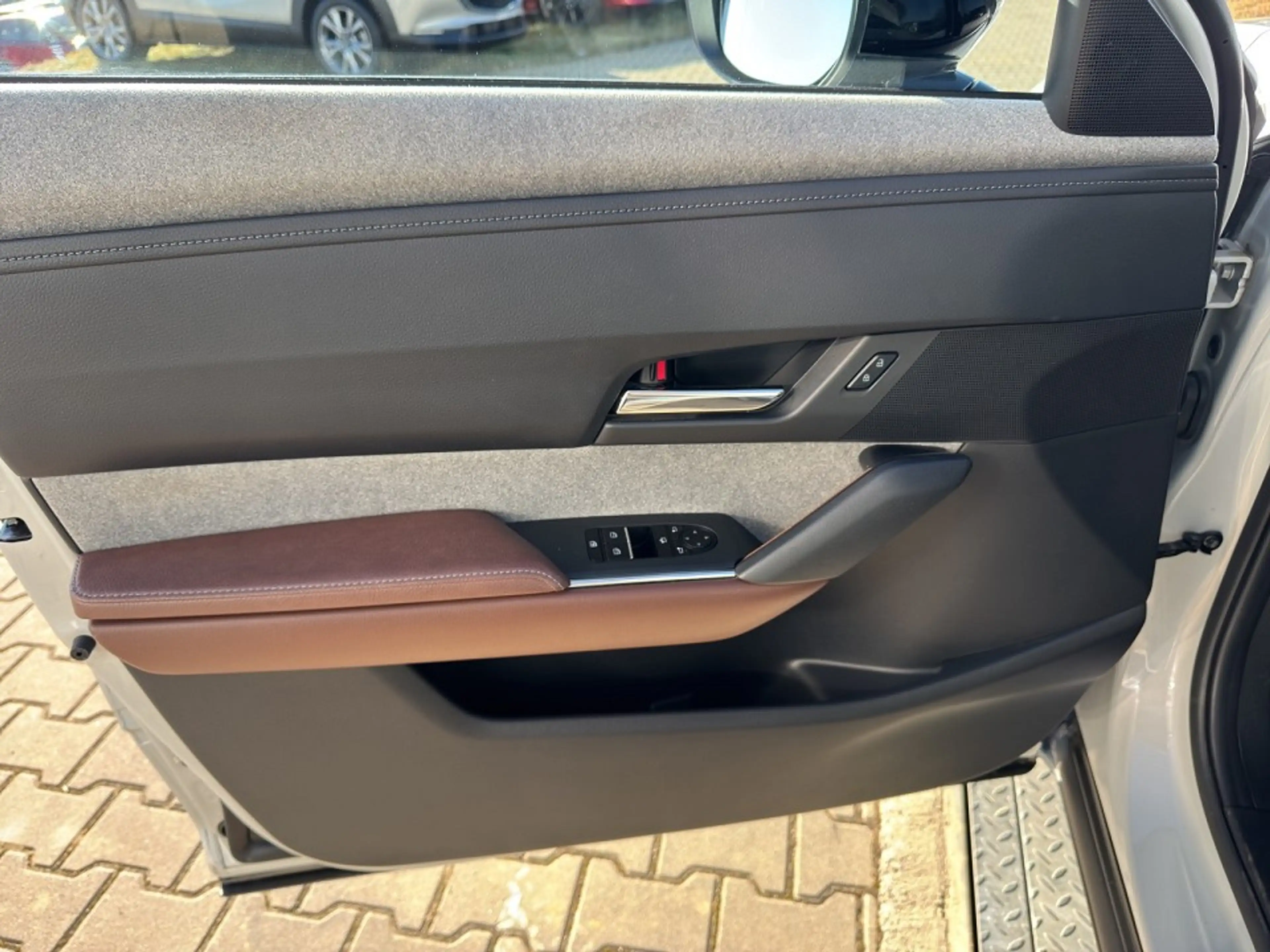 Mazda MX-30 2022 e-SKYACTIV EV ADVANTAGE IV — photo 8