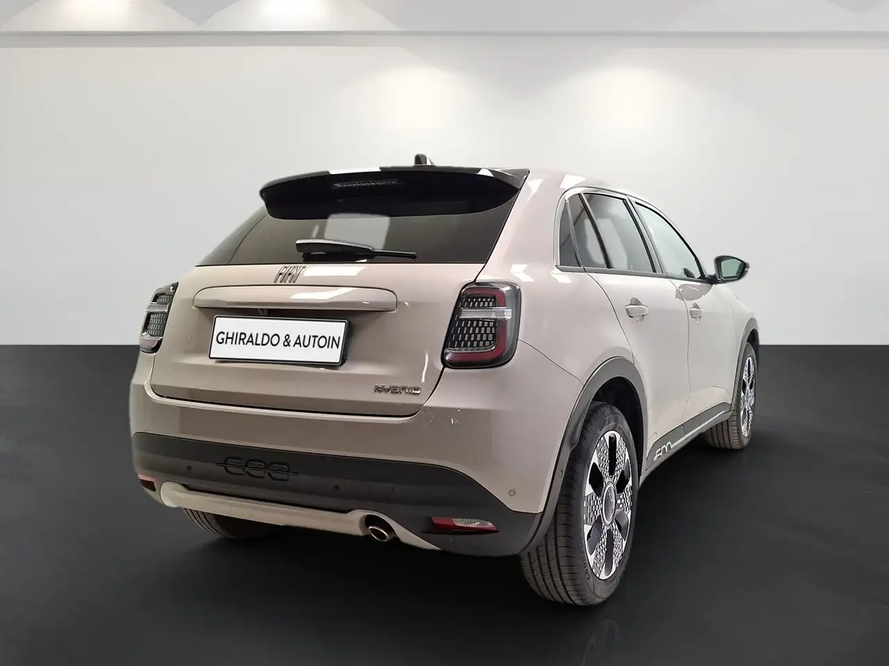 Fiat 600 IV 2023 1.2 hybrid La Prima II 110cv auto 5