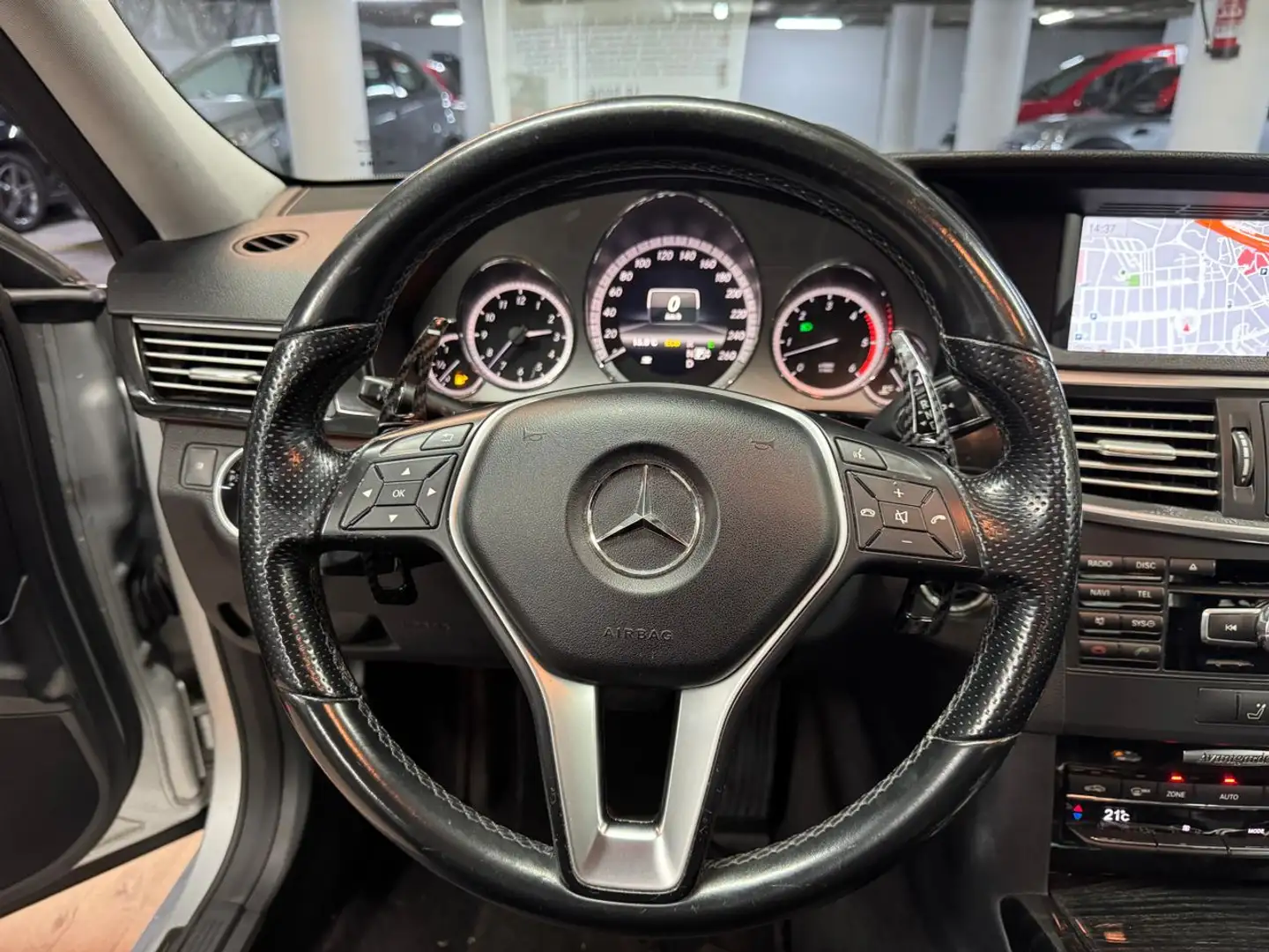 Mercedes-Benz E 350 BT Avantgarde 7G Plus Argent - 2