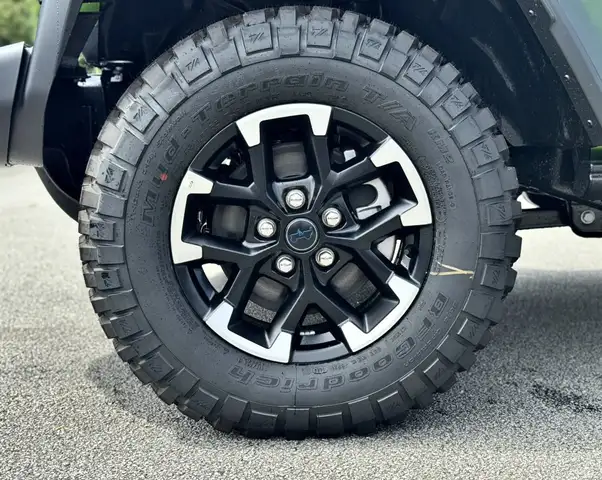 Jeep Wrangler view 3