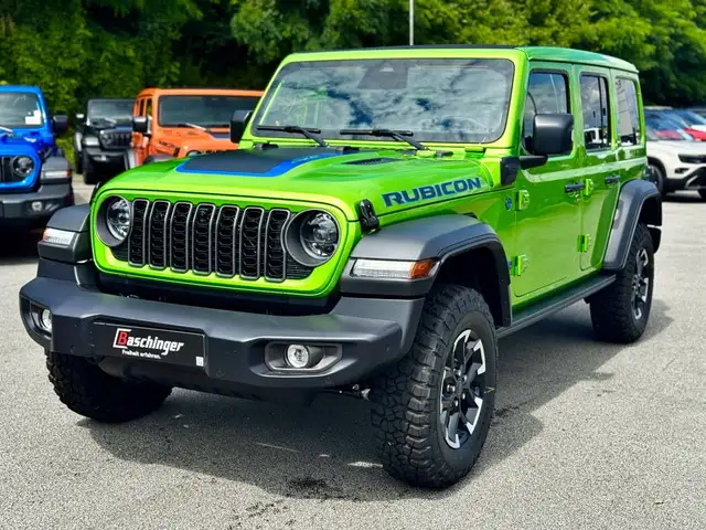 Jeep Wrangler view 2