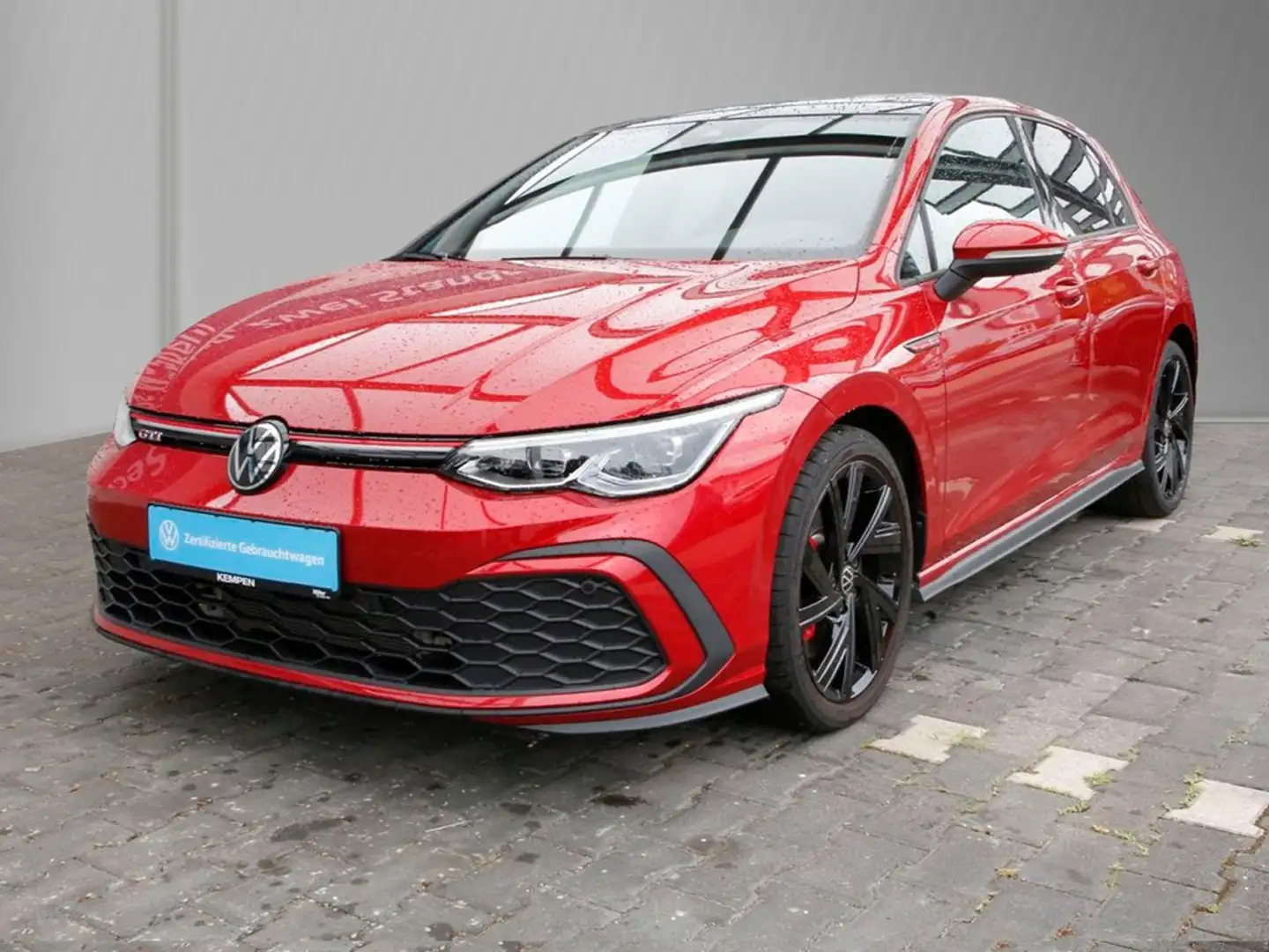 Volkswagen Golf VIII GTI 2.0 TSI DSG 18" Pano Navi+VC ACC LED P... Rouge - 2