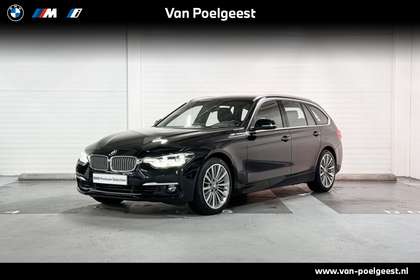 BMW 320 3-serie Touring 320i Luxury Edition