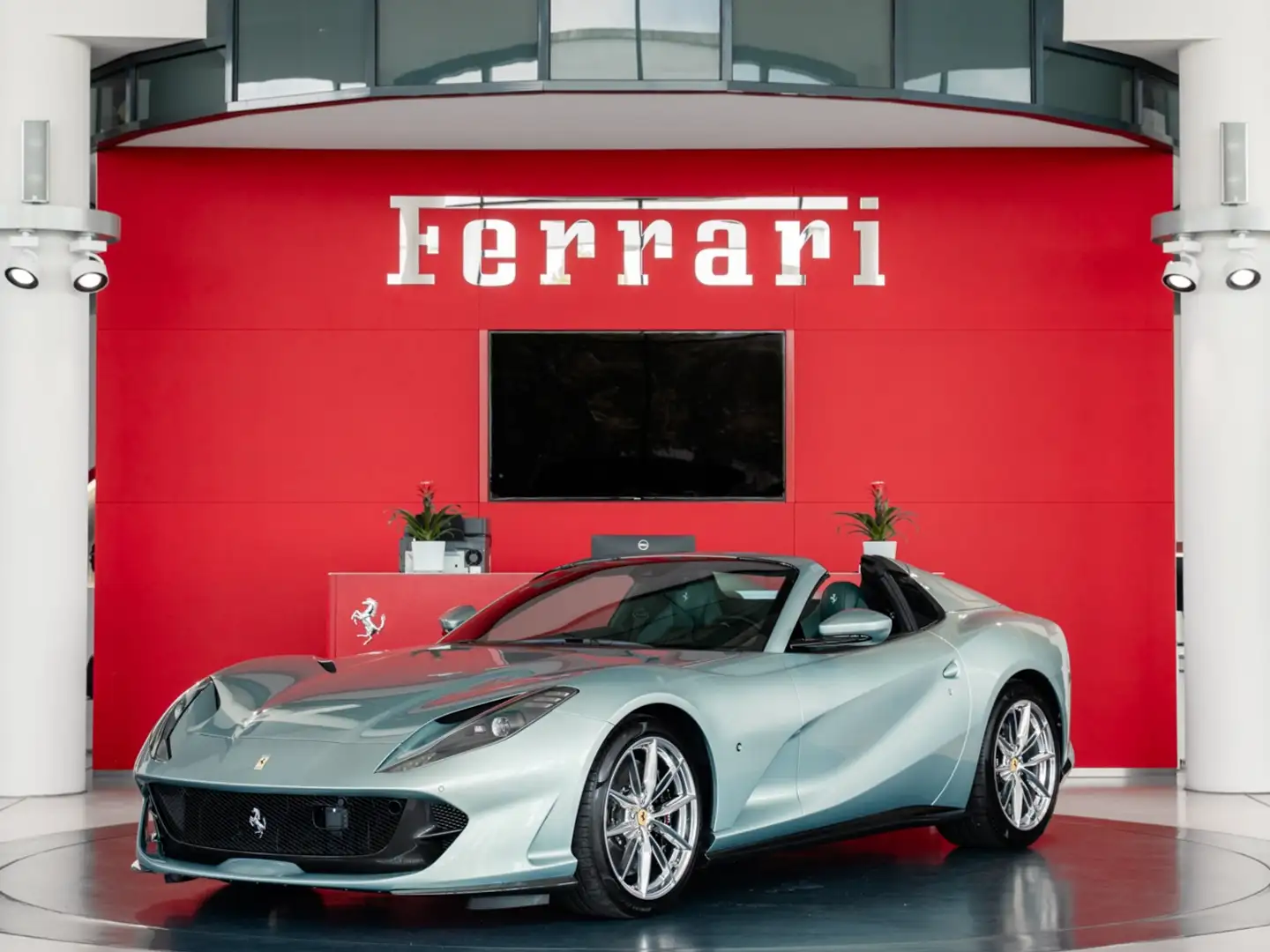 Ferrari 812 GTS *ADAS*LIFT*KARBON*SONDERLACK*JBL* - 2