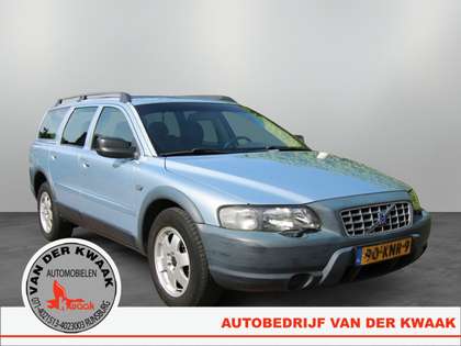 Volvo XC70 2.4 T | Airco | Sensoren achter | Stoelverwarming