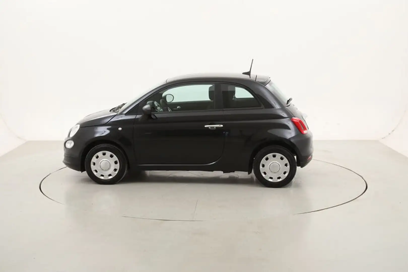 Fiat 500 Hybrid Cult 1.0 Mild Hybrid 70CV Schwarz - 2