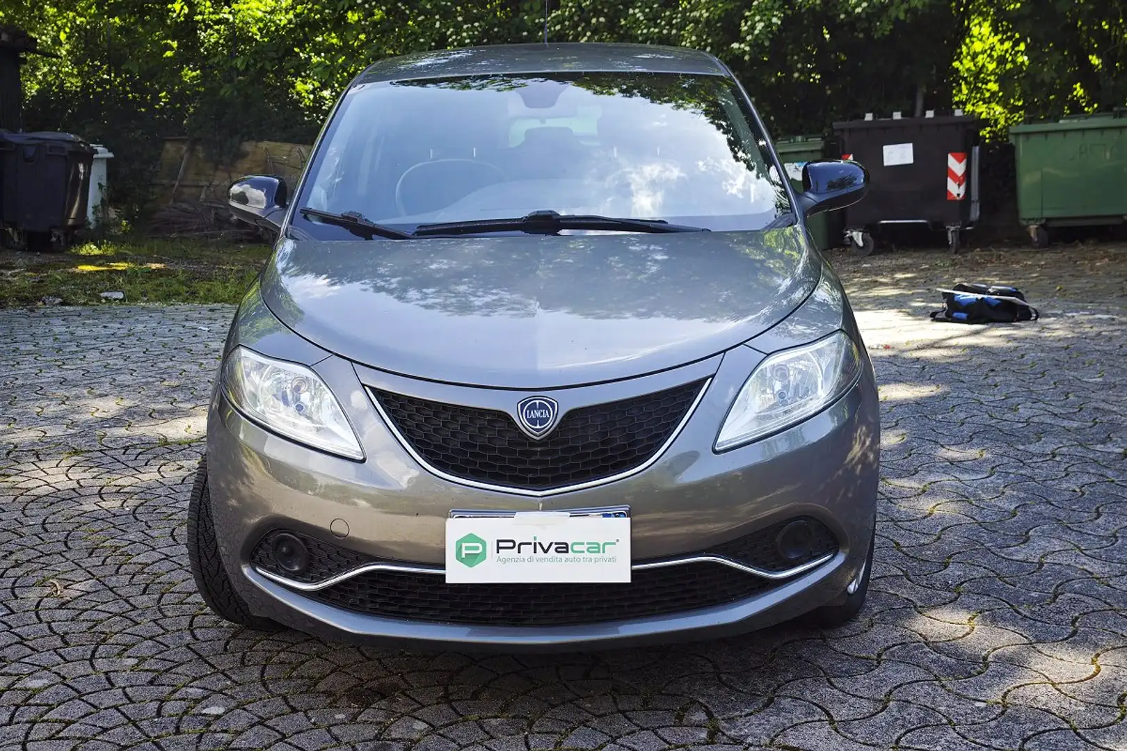 Lancia Ypsilon Ypsilon 1.3 MJT 16V 95 CV 5 porte S&S Gold Argent - 2