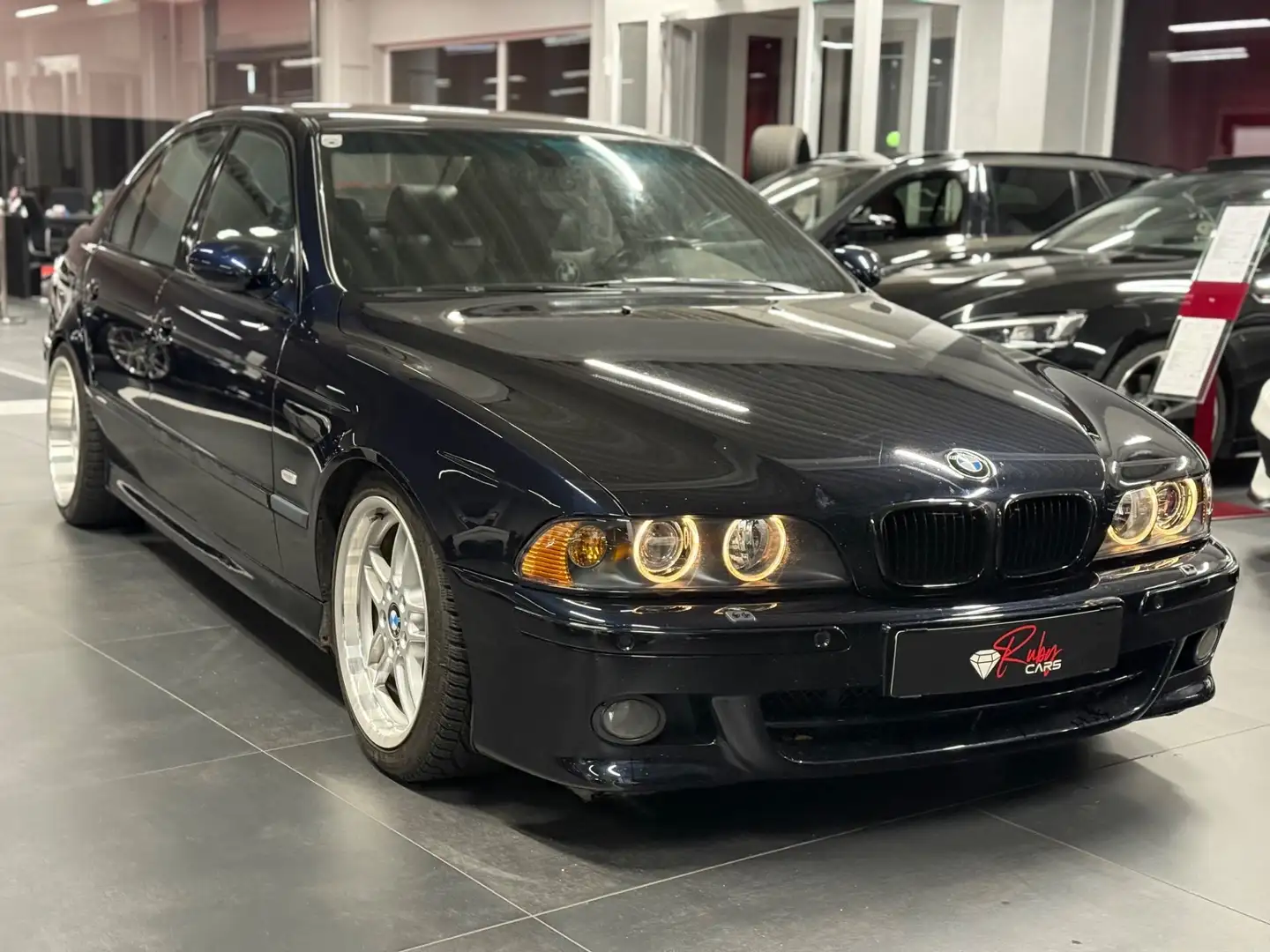 BMW 530 5er-Reihe Diesel E39 M Sportpaket *Schalter* Schwarz - 1