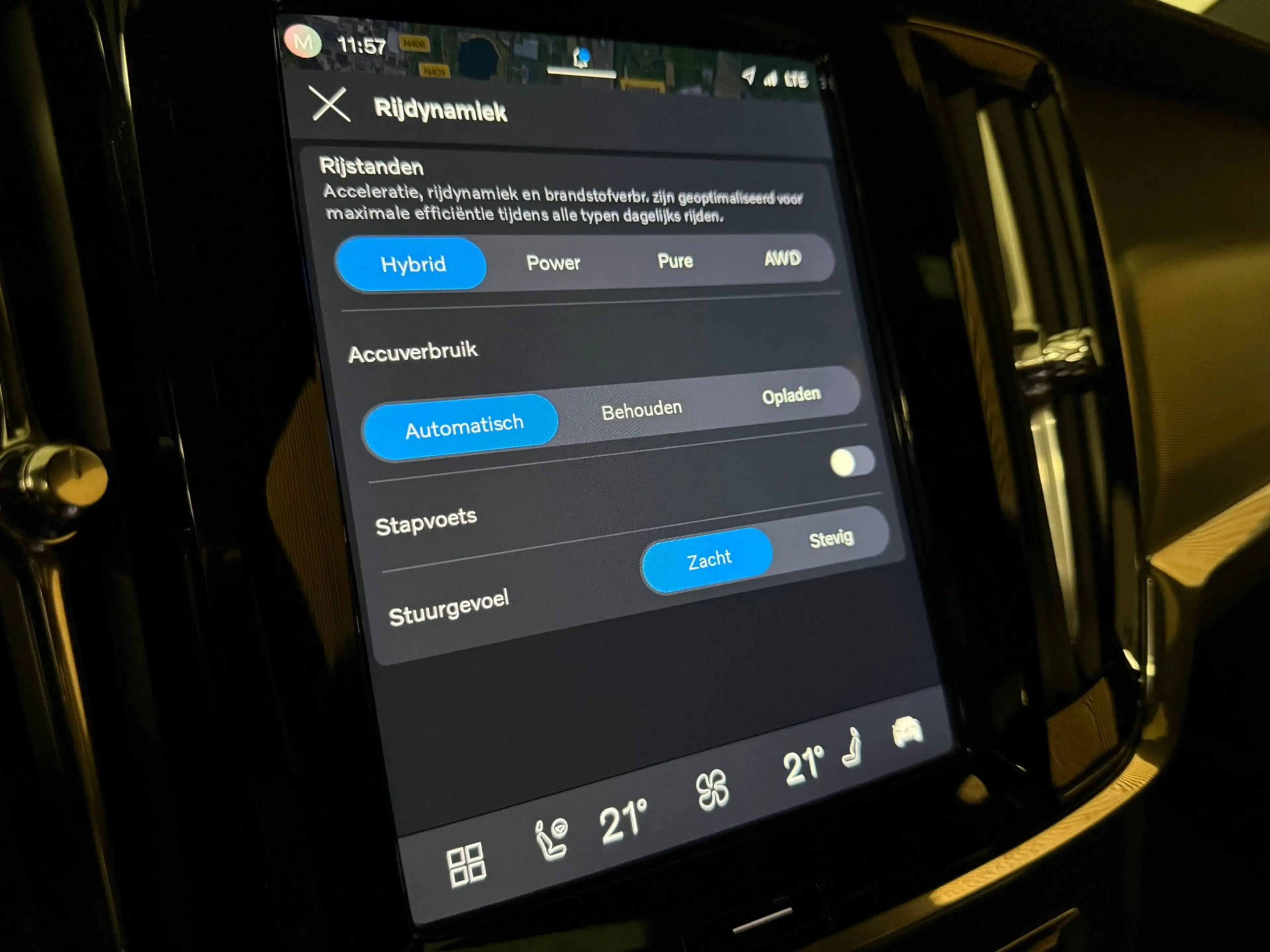 Volvo V90 T6 AWD Recharge Ultra Ultimate Dark | Bowers & Wil — photo 31