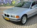 BMW 318 iS | *1 Own | *1st paint | *55k km | NL auto | NAP Silber - thumbnail 11