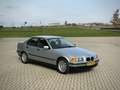BMW 318 iS | *1 Own | *1st paint | *55k km | NL auto | NAP Argent - thumbnail 3