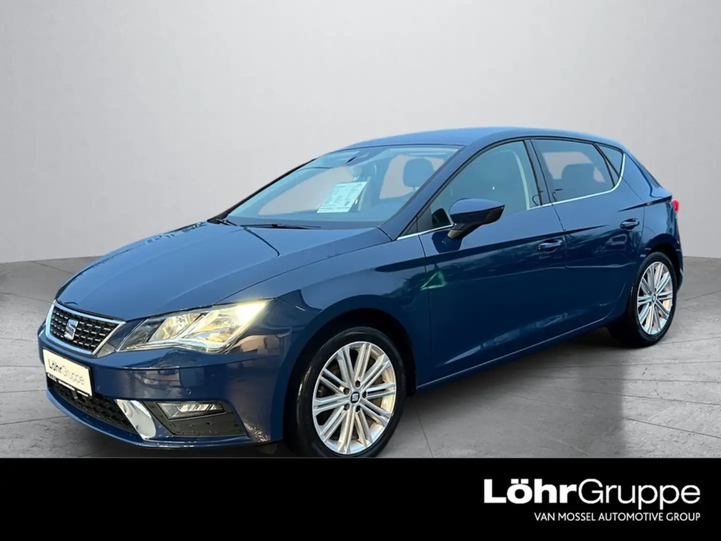 SEAT Leon 1,6 TDI Xcellence Blau - 1