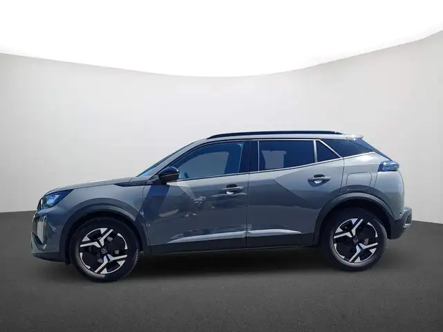 Peugeot 2008 view 4
