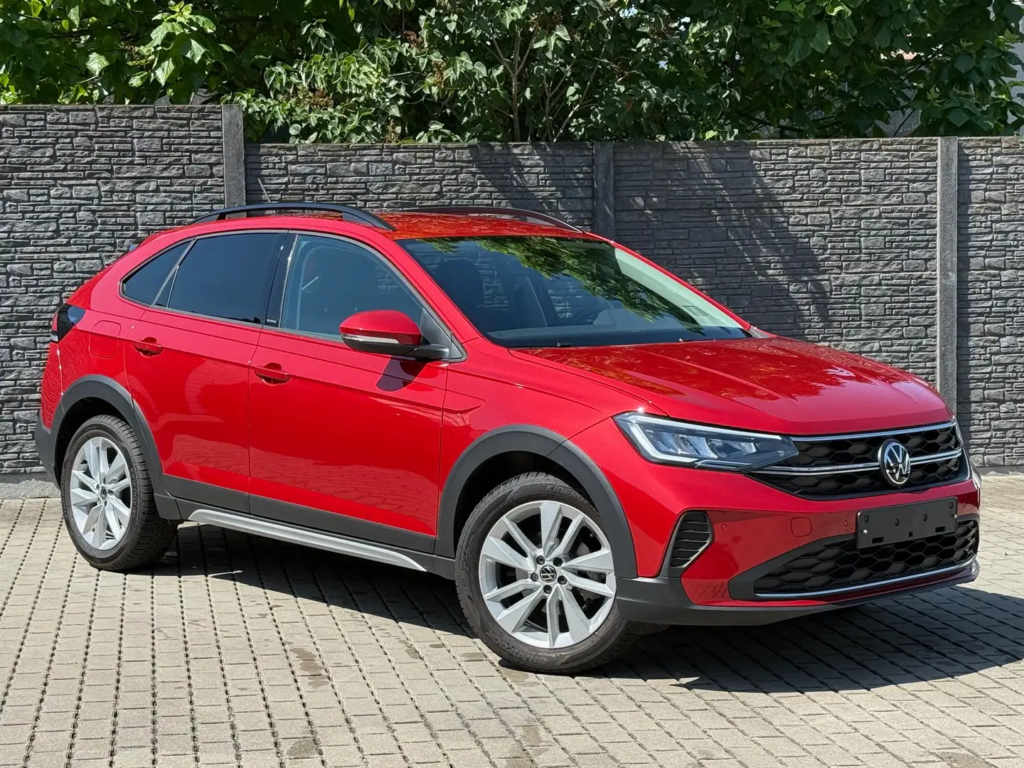 Volkswagen Taigo Taigo 1.0 TSI Move "Camera/App Connect" Rot - 2