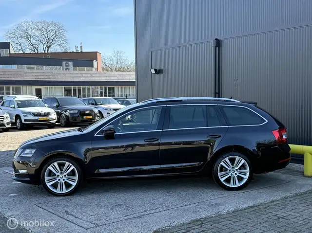 Skoda Octavia view 7
