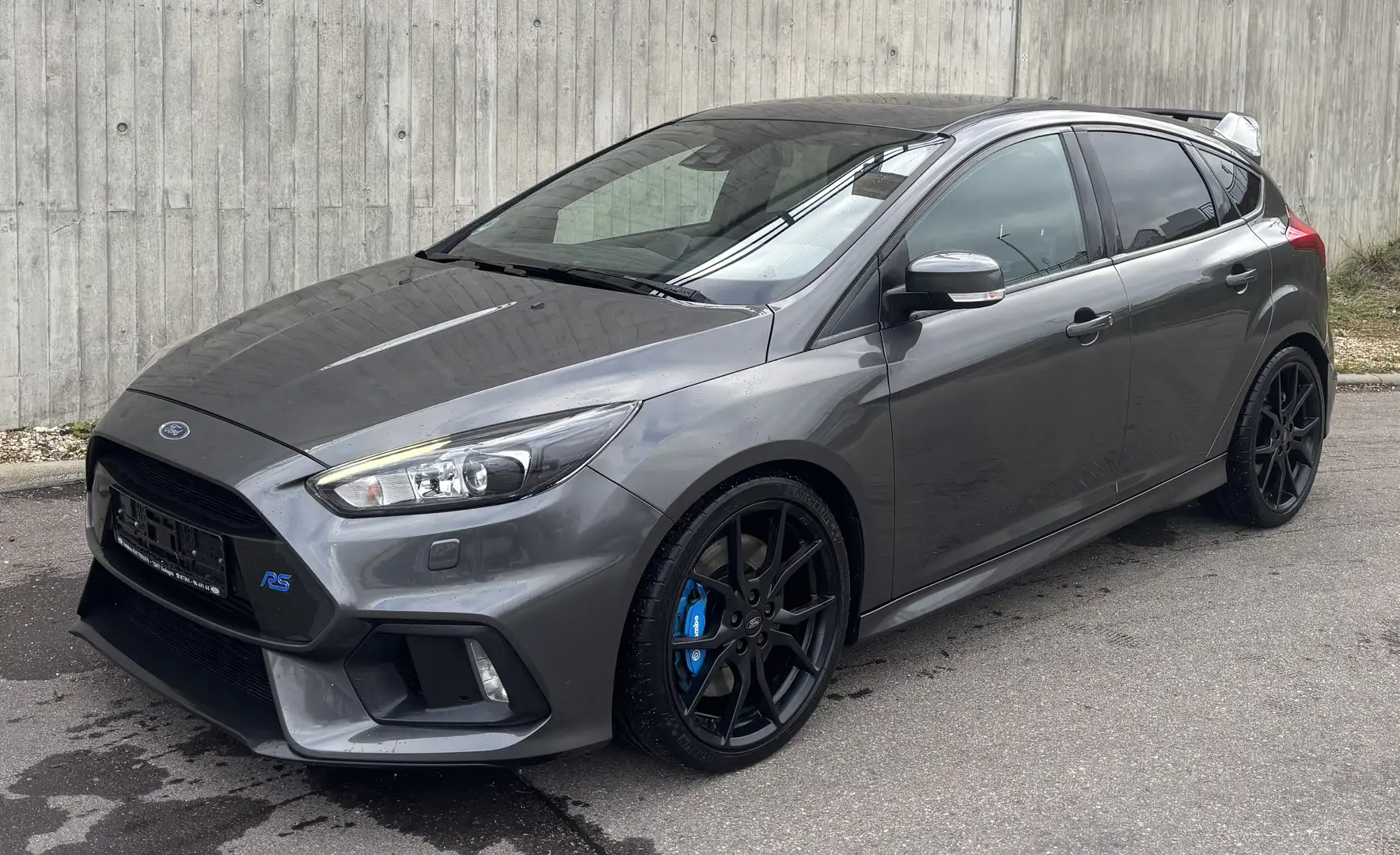 Ford Focus Focus Fließheck 2.3 EcoBoost S Gris - 1