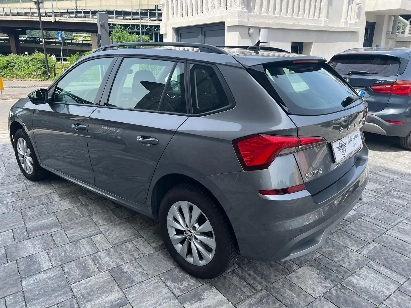 Skoda Kamiq Kamiq 2019 1.0 tsi Ambition 110cv dsg Grey - 2
