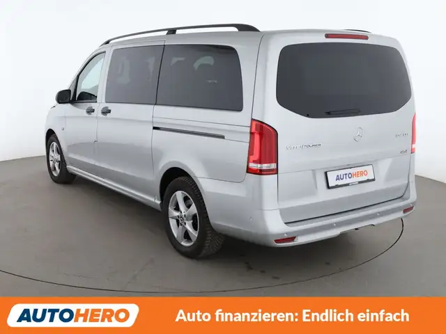 Mercedes-Benz Vito view 4