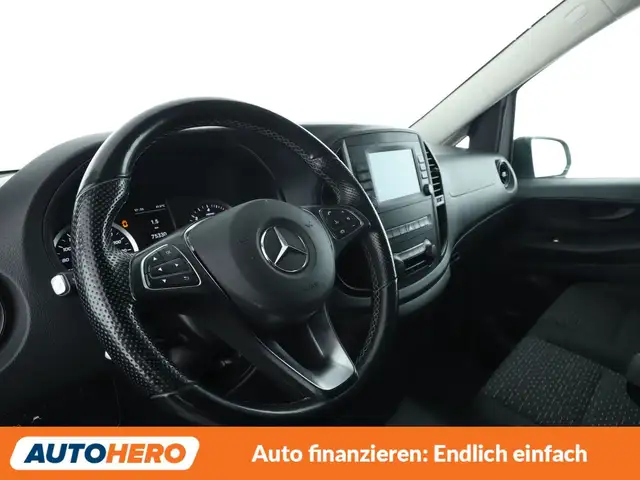 Mercedes-Benz Vito view 11