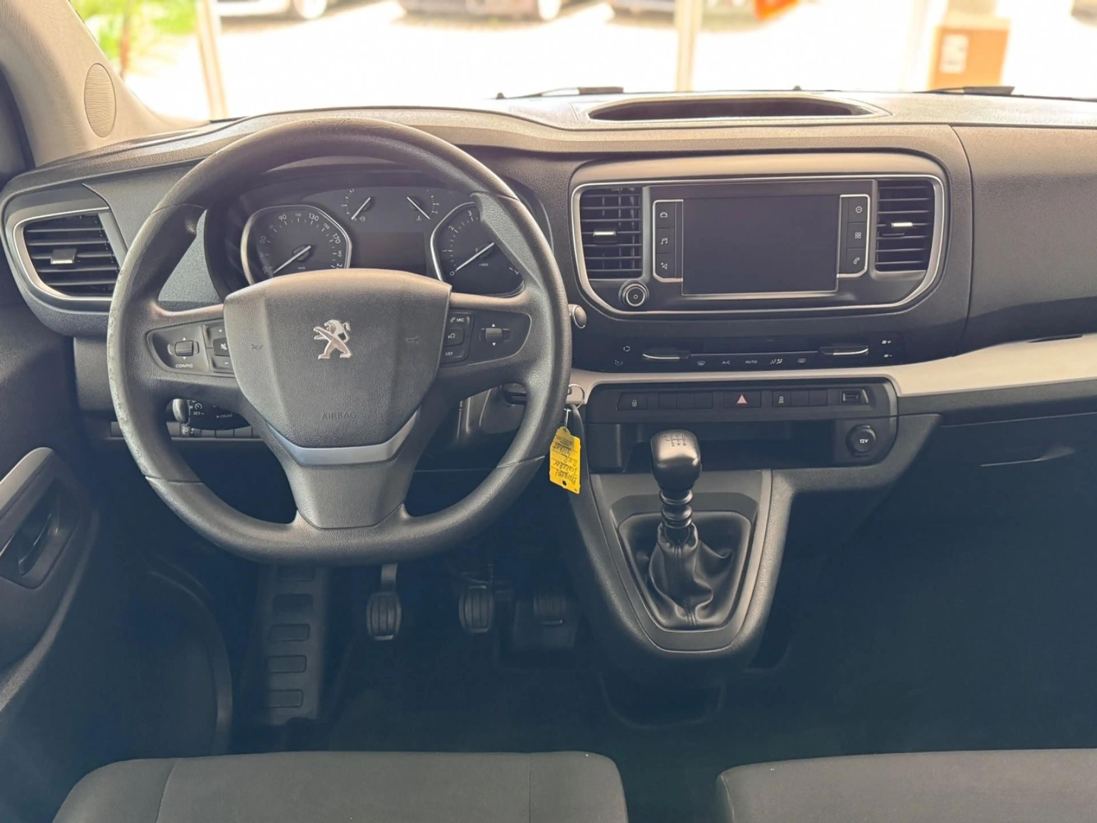 Peugeot Traveller BlueHDi+9-Sitzer+Navi+Tempomat+TOP! — photo 9