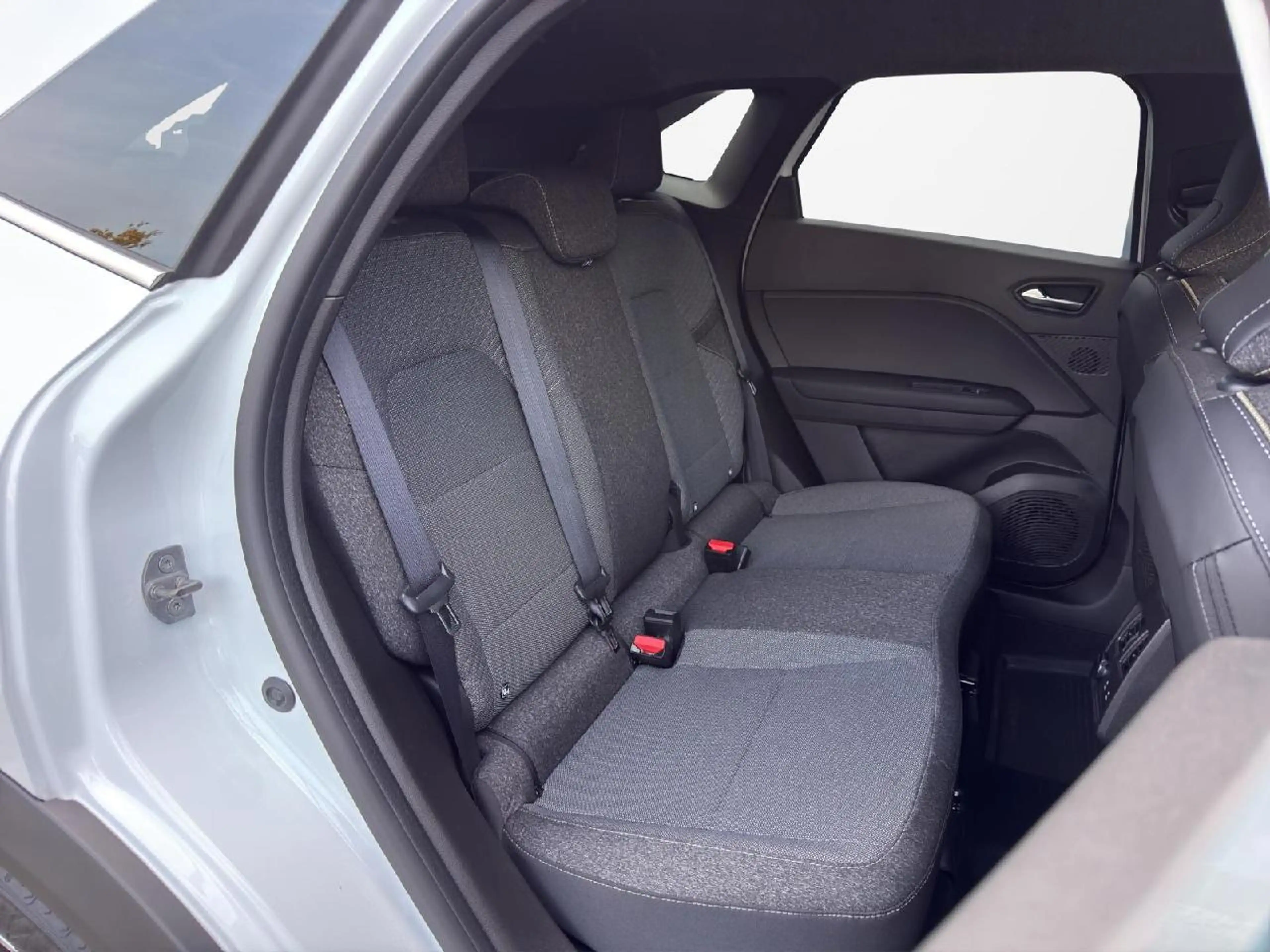 Renault Symbioz 145 E-Tech Full Hybrid Techno/ACC/RFK/Winter-Paket — photo 13
