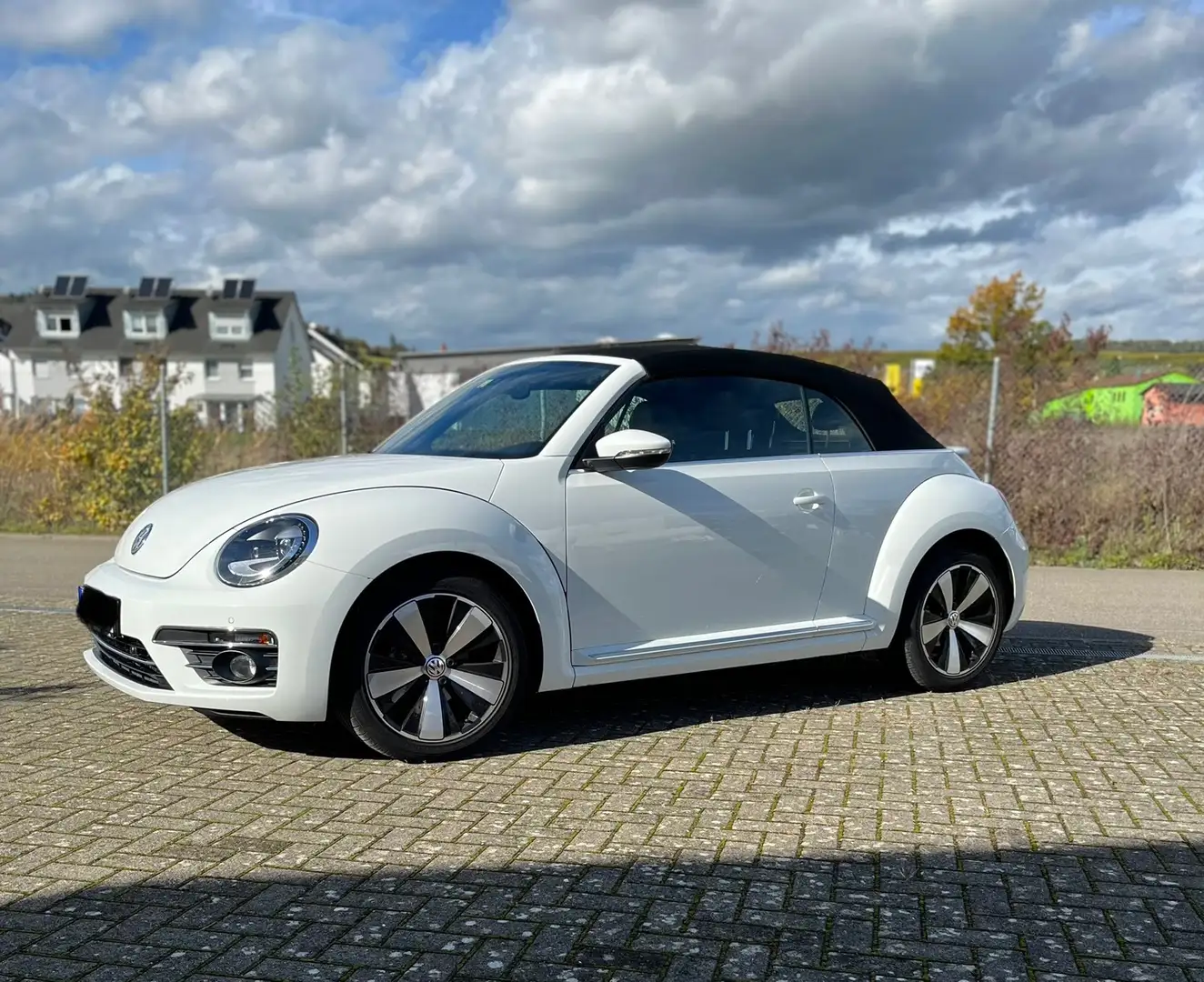 Volkswagen Beetle The Beetle Cabriolet 1.2 TSI (BlueMotion Tech) Exc Bianco - 1