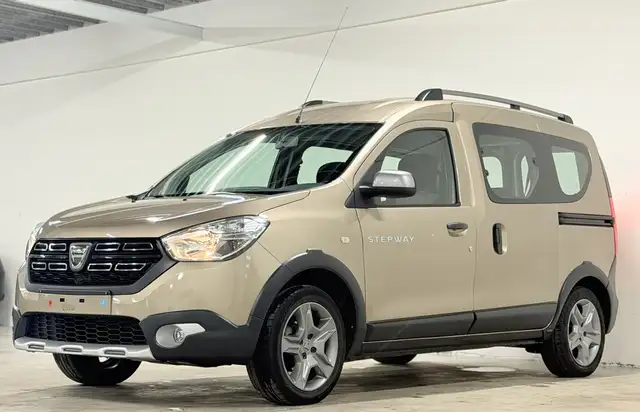 Dacia Dokker Dokker Stepway 1.6i SCe Stepway (EU6.2)