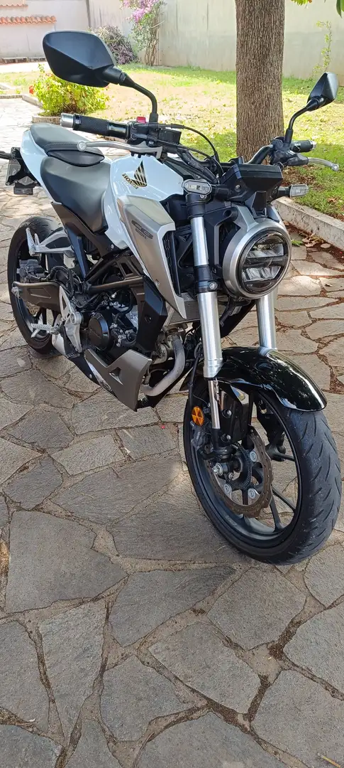 Honda CB 125 R ABS Alb - 2