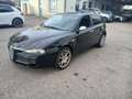 Alfa Romeo 147 1,6 i Schwarz - thumbnail 1