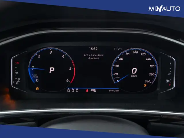 Volkswagen T-Roc view 15