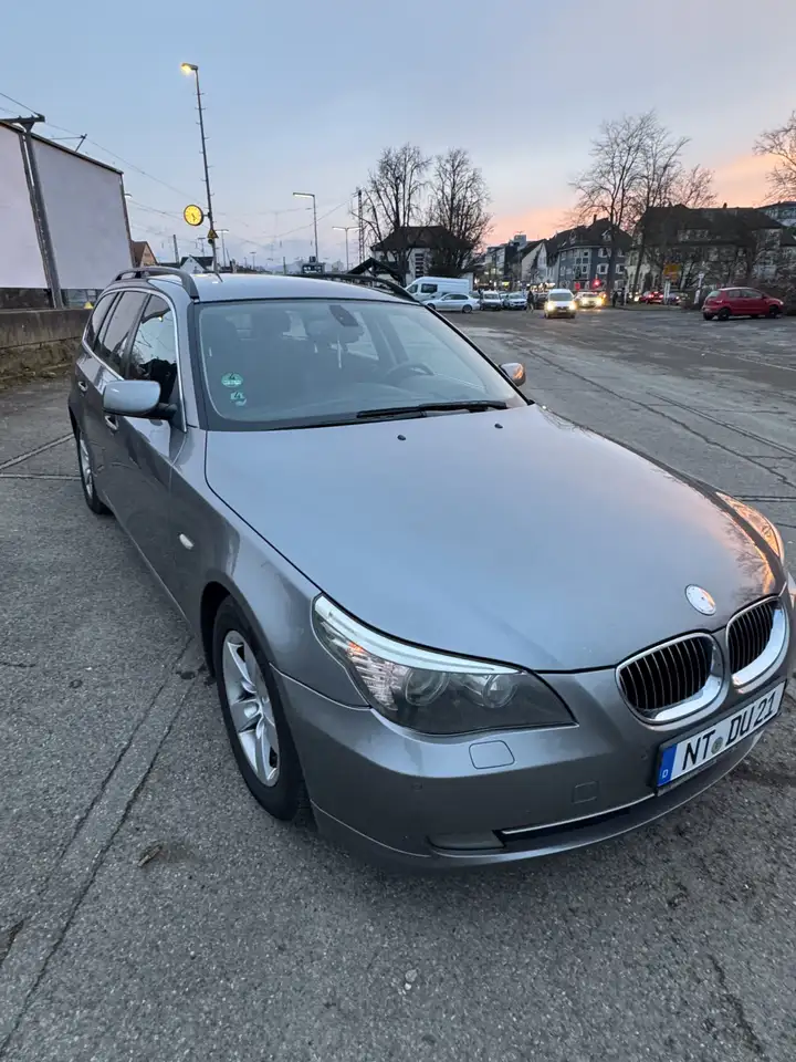 BMW 523