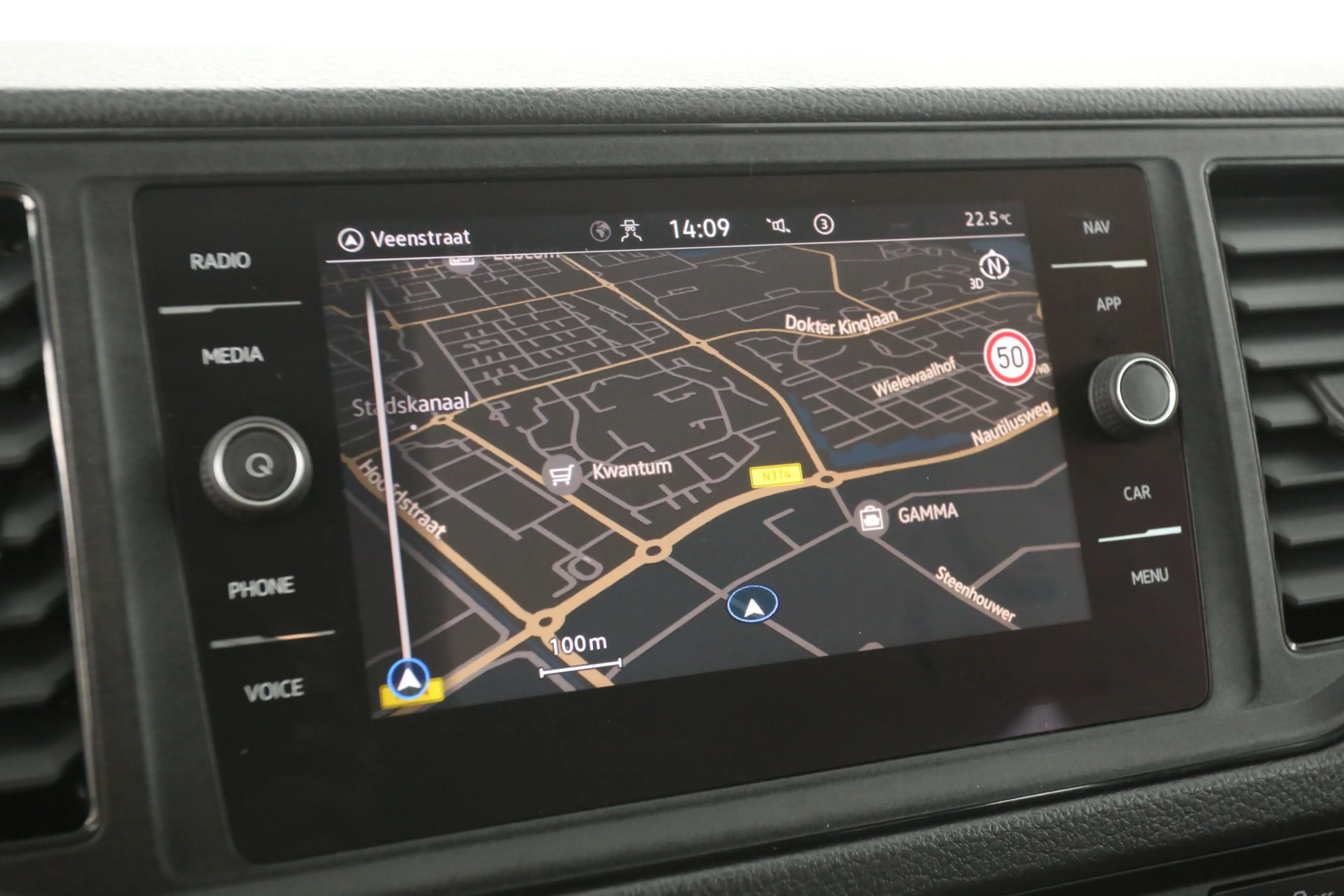 Volkswagen Crafter 2.0 TDI L3H2 | DC | 6 Zits |  Airco | Camera | Car — photo 16