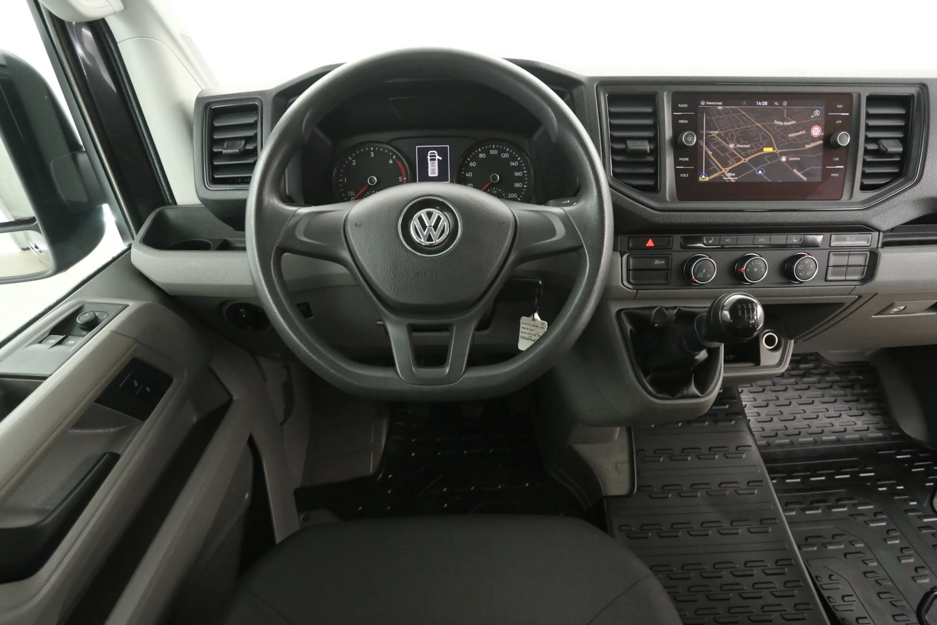 Volkswagen Crafter 2.0 TDI L3H2 | DC | 6 Zits |  Airco | Camera | Car — photo 2