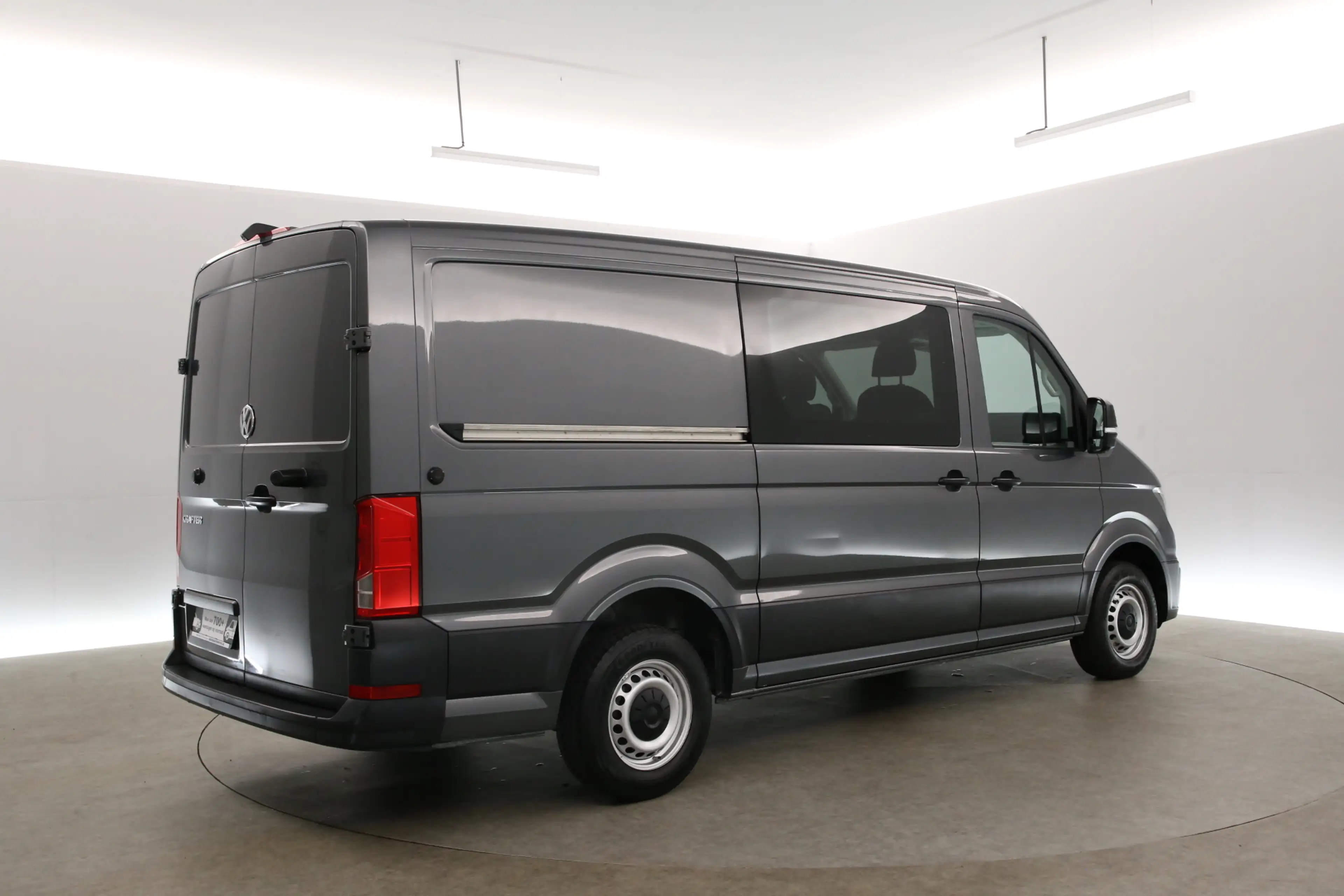 Volkswagen Crafter 2.0 TDI L3H2 | DC | 6 Zits |  Airco | Camera | Car — photo 24